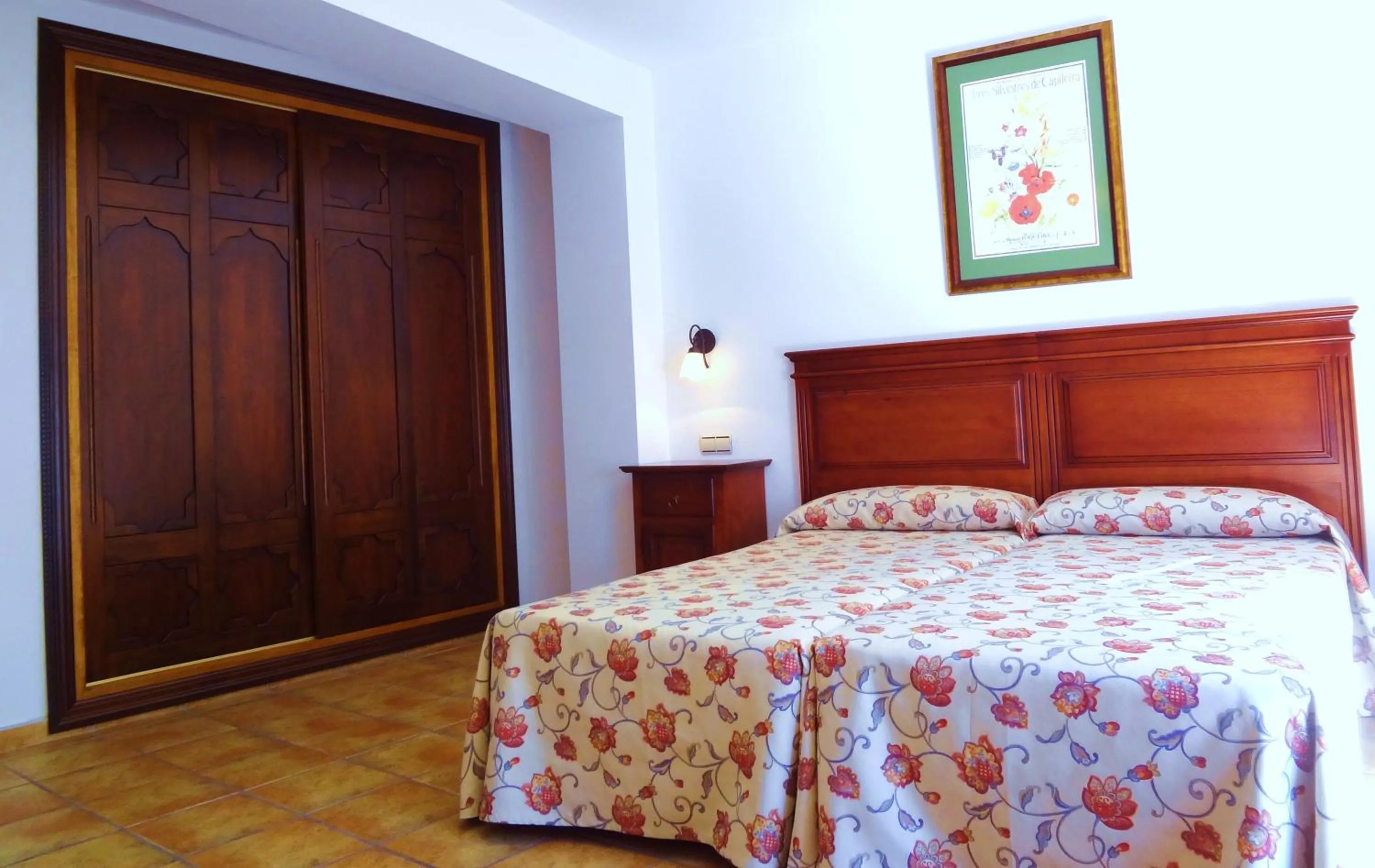 Photo of the whole room, Bed in Hotel Rural Poqueira II