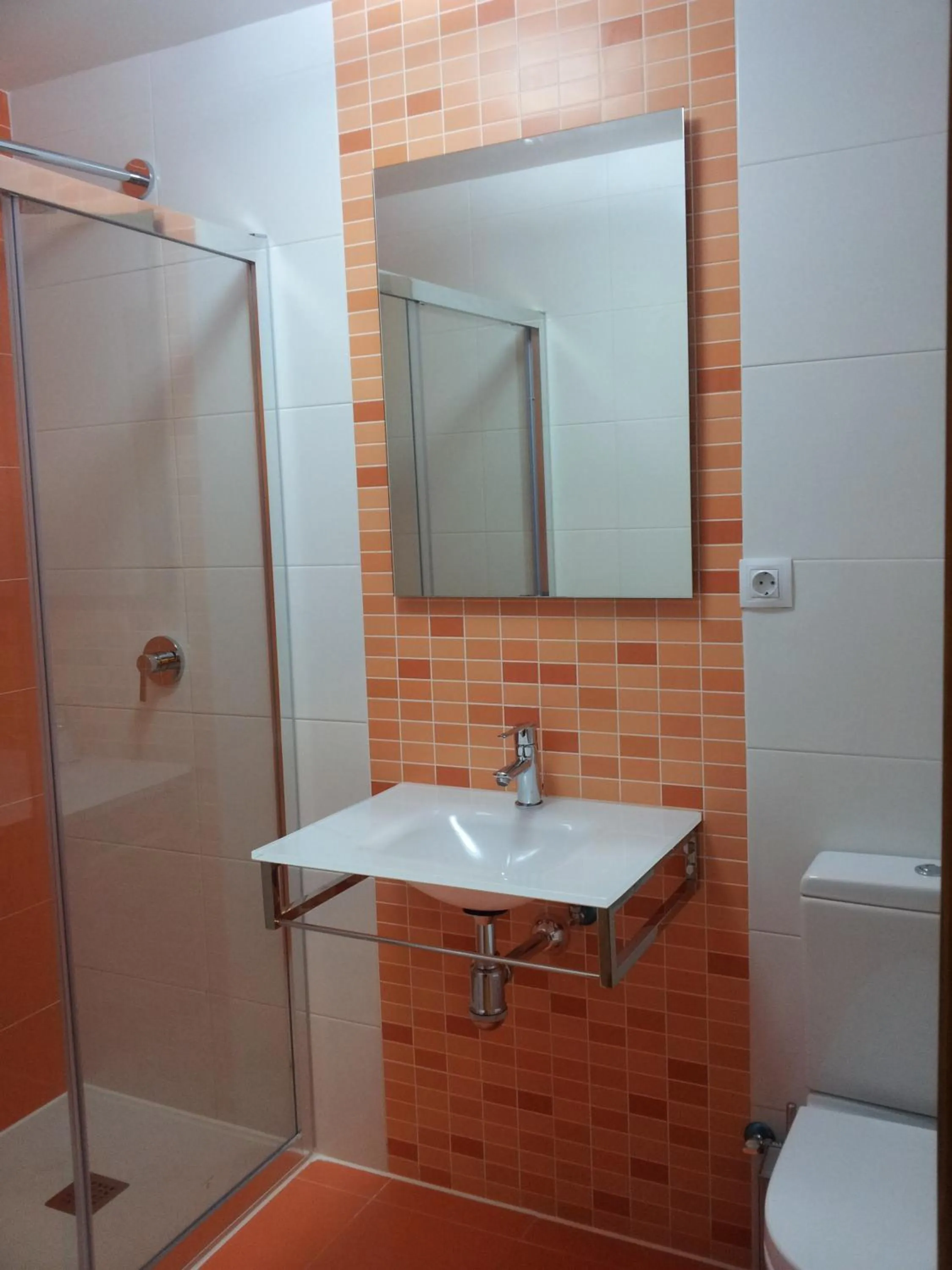 Bathroom in Pensión San Fermín