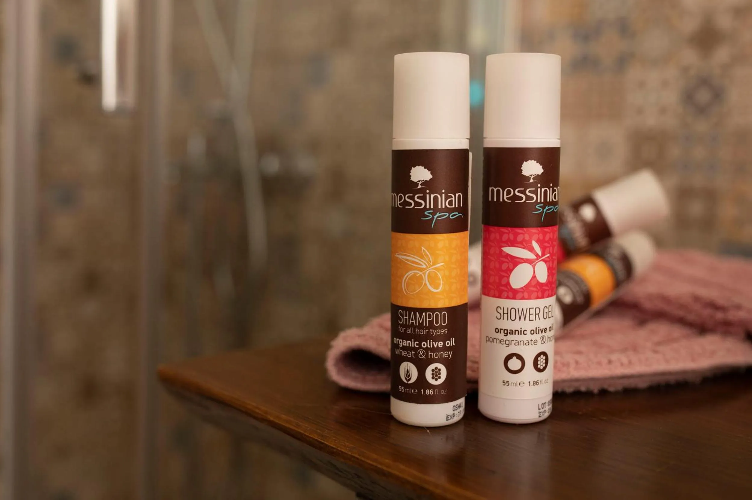 Shower in Kalamata Art Rooms