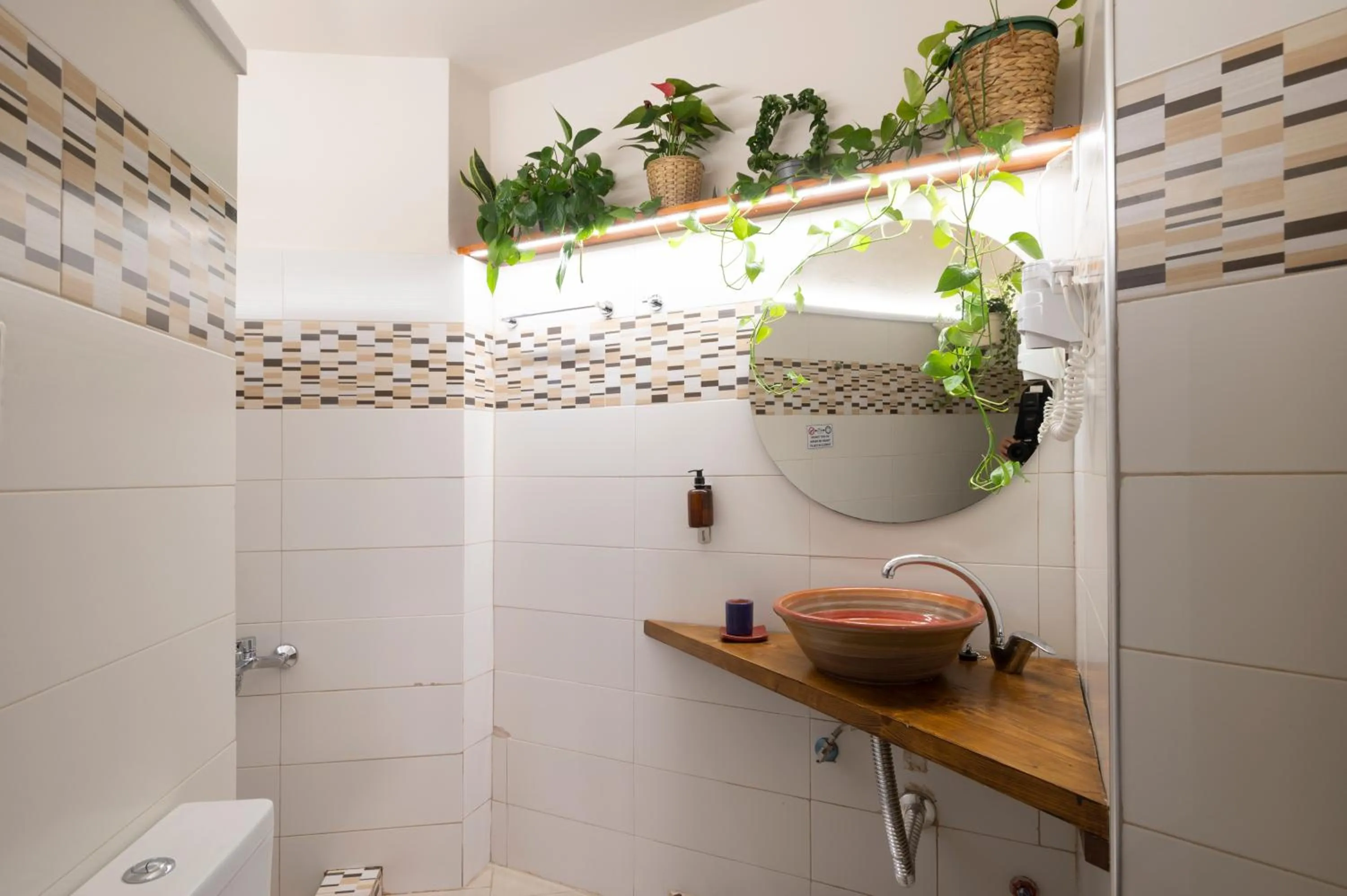 Bathroom in Kalamata Art Rooms