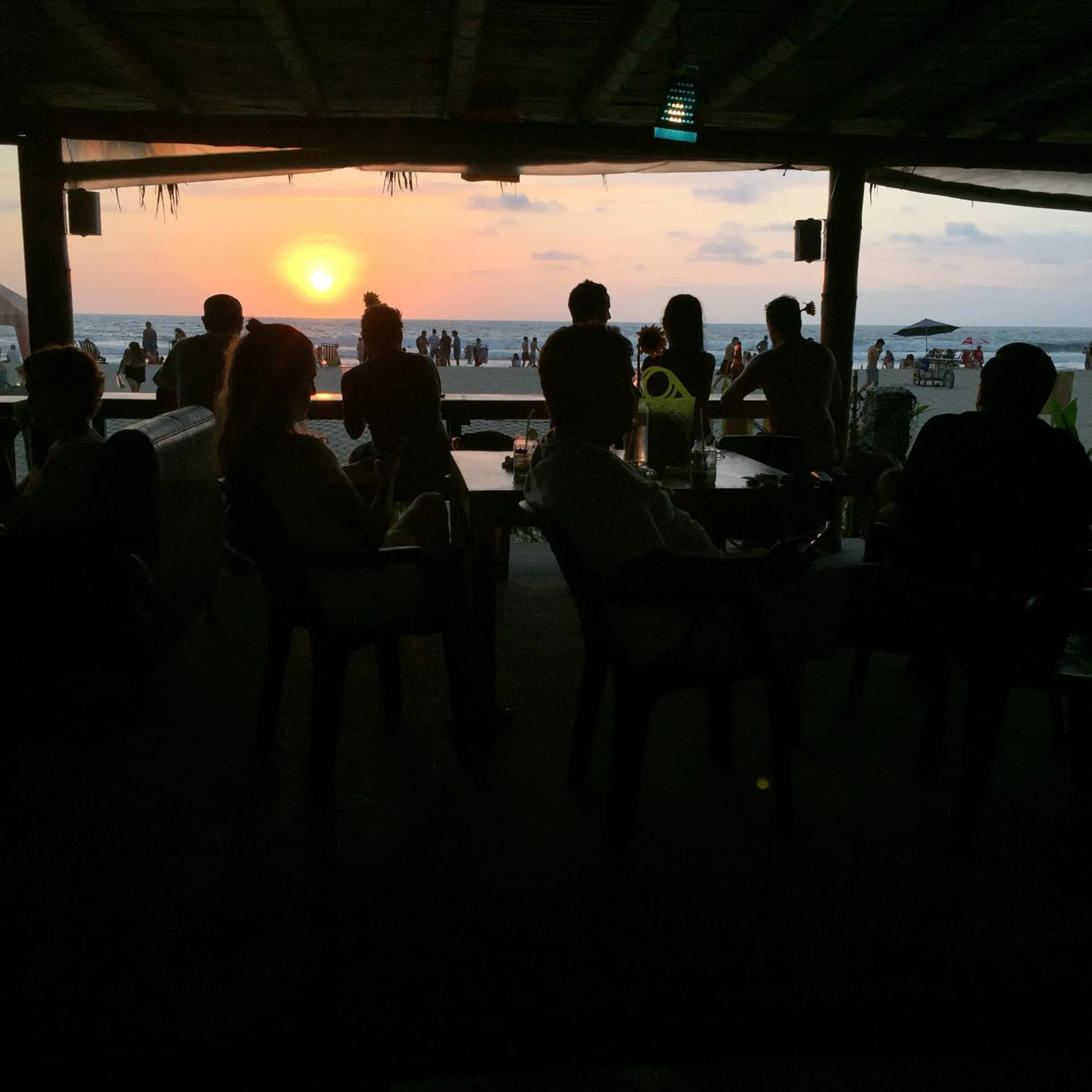 Restaurant/places to eat in Hotel Kundalini