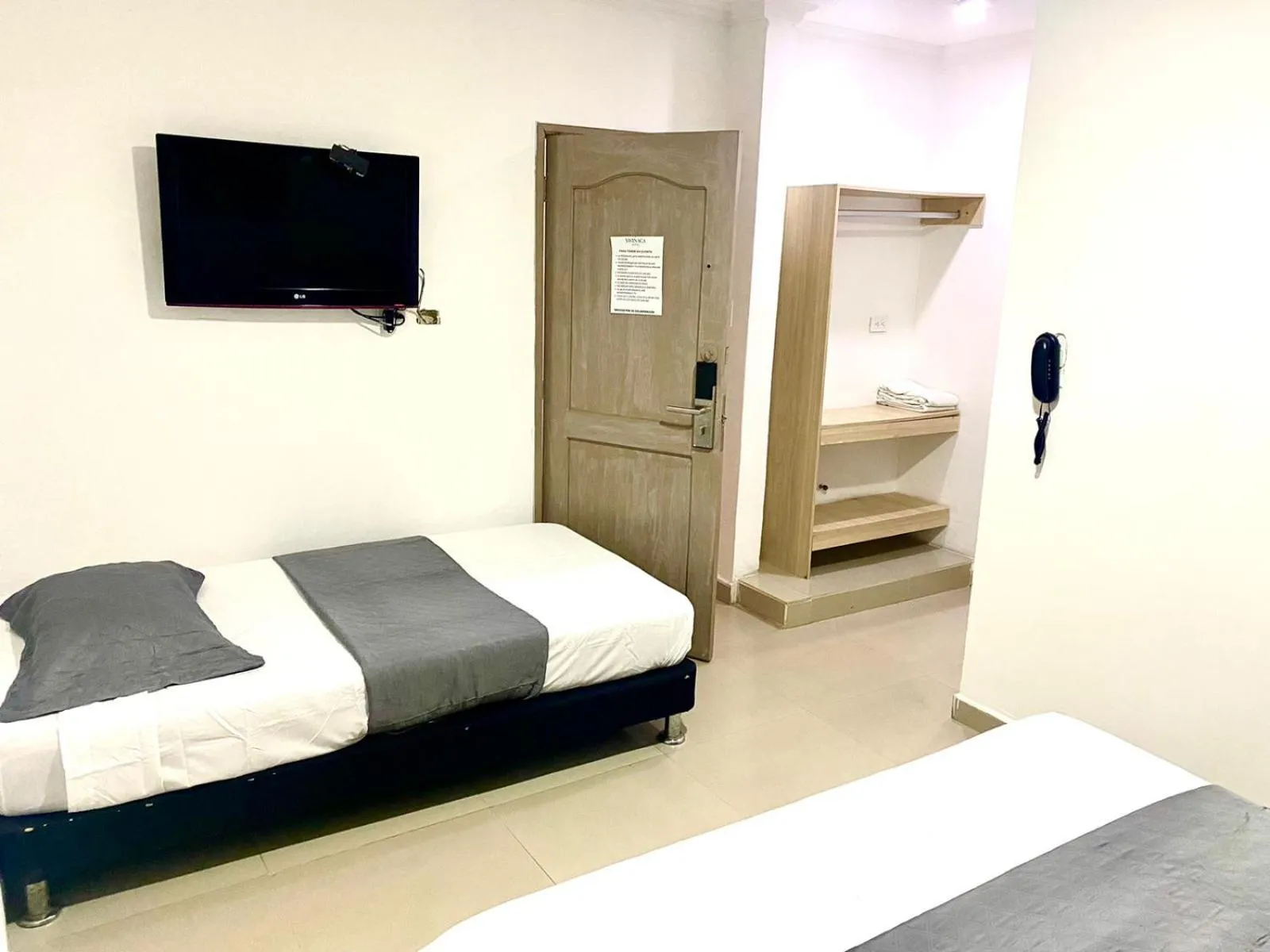 Bed in Hotel Yivinaca