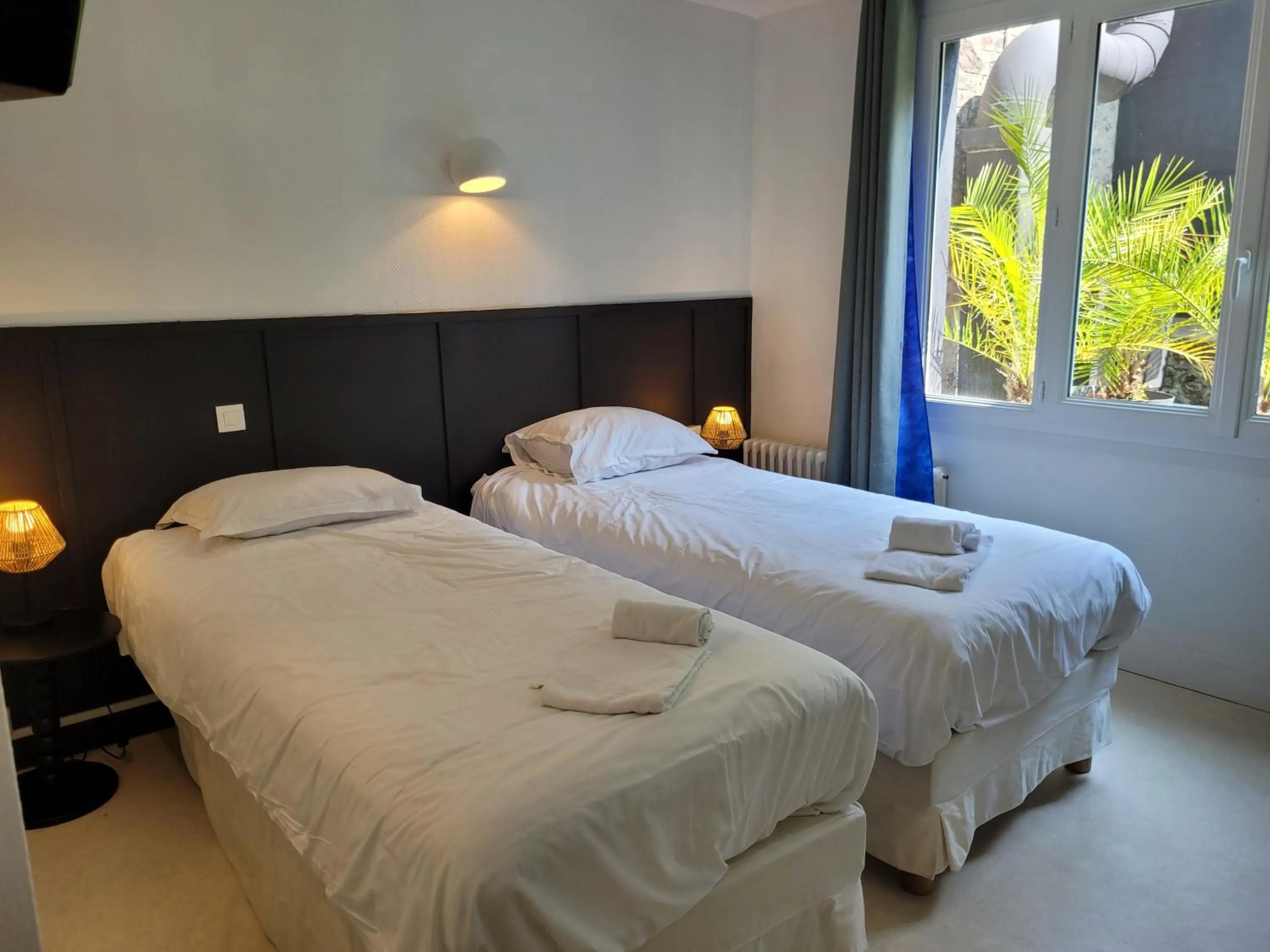 Bed in Hotel Duchesse Anne