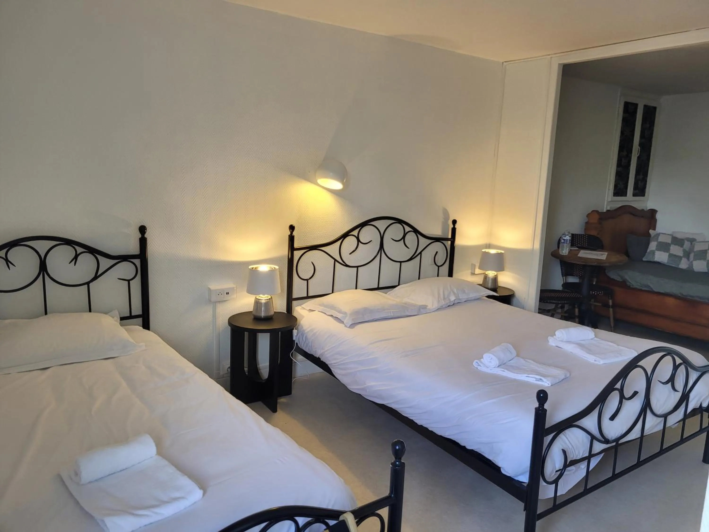 Bed in Hotel Duchesse Anne