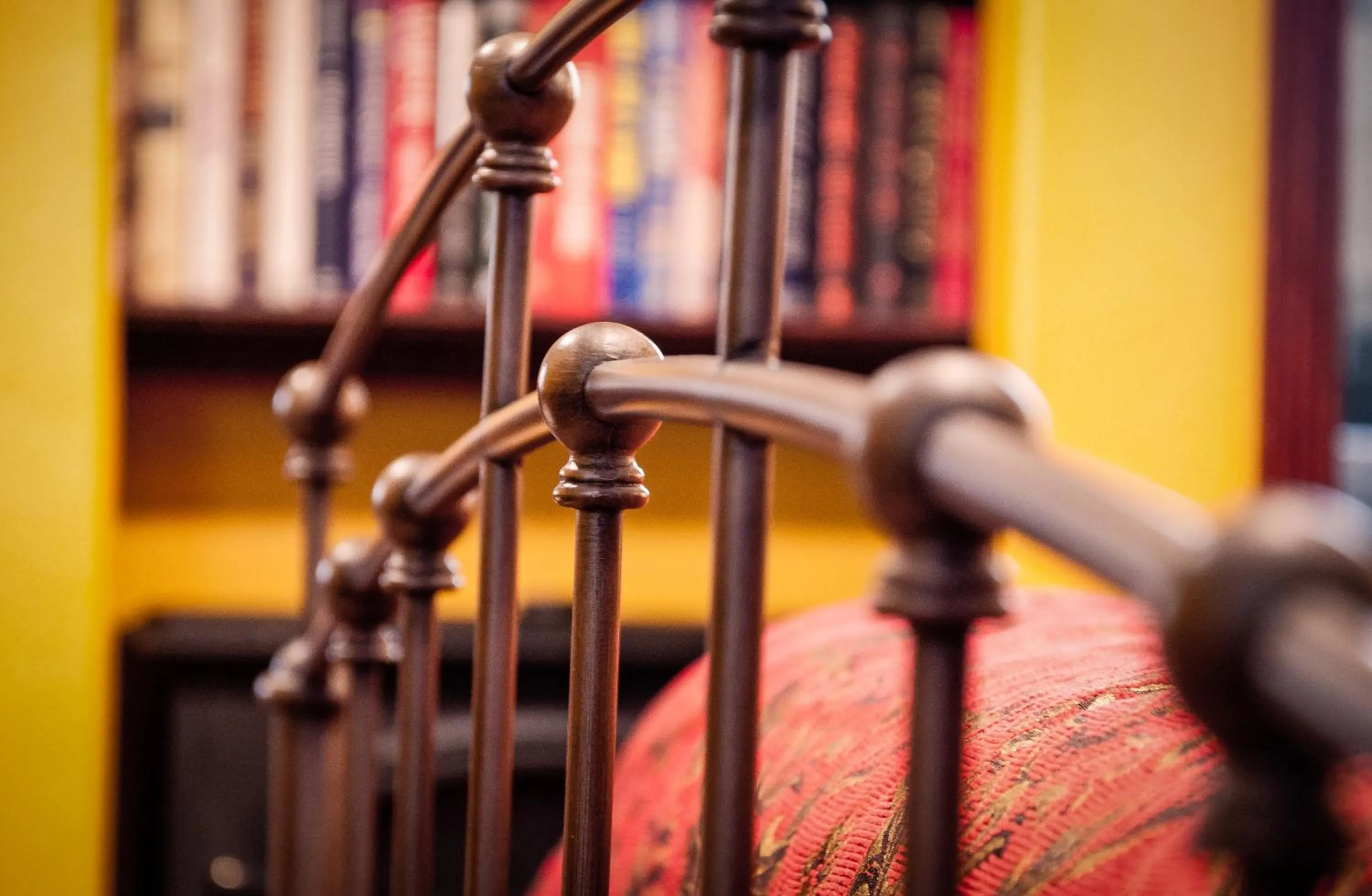 Decorative detail in Holiday Lodge on Canyon Lake