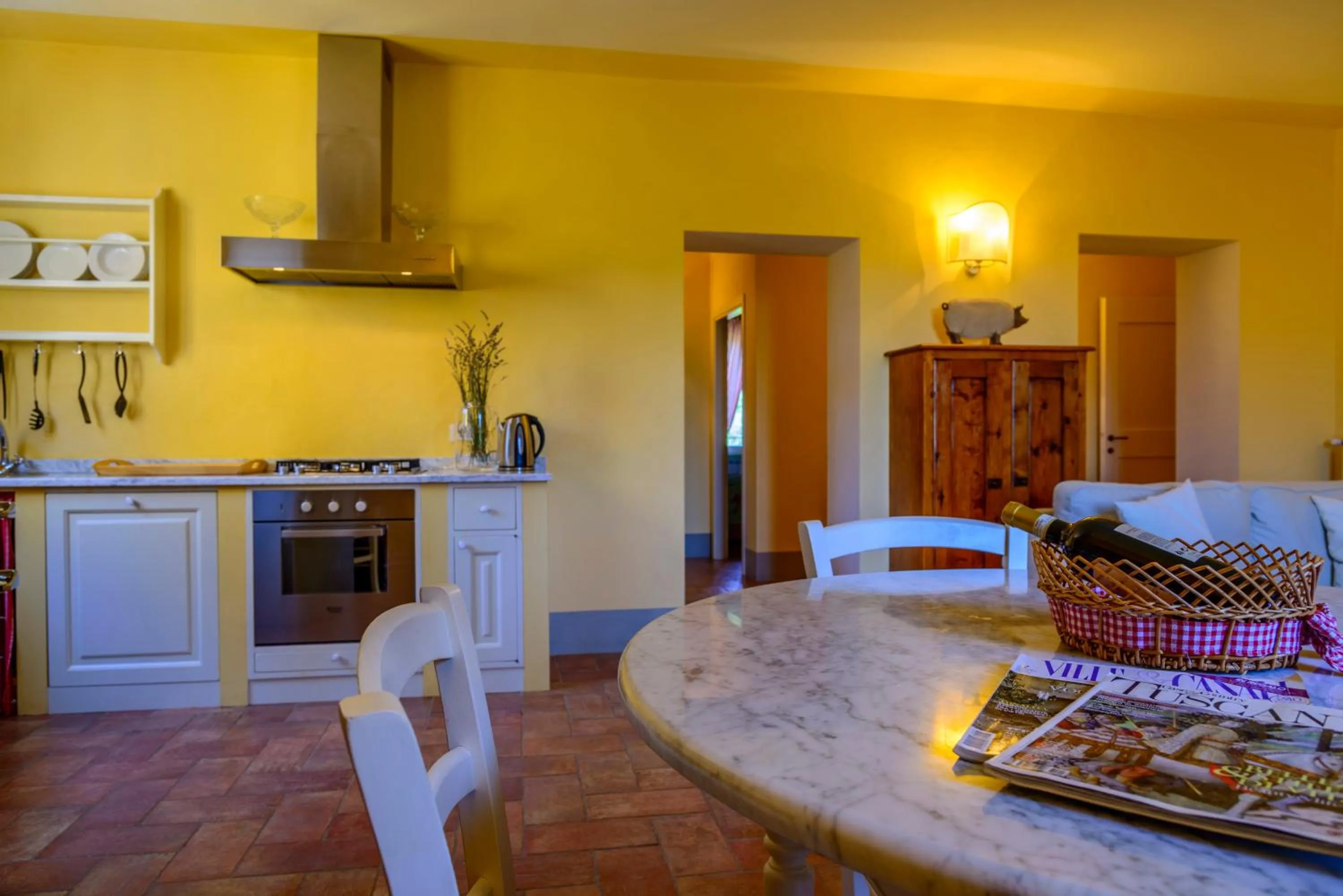 Kitchen or kitchenette in Podere Vigliano