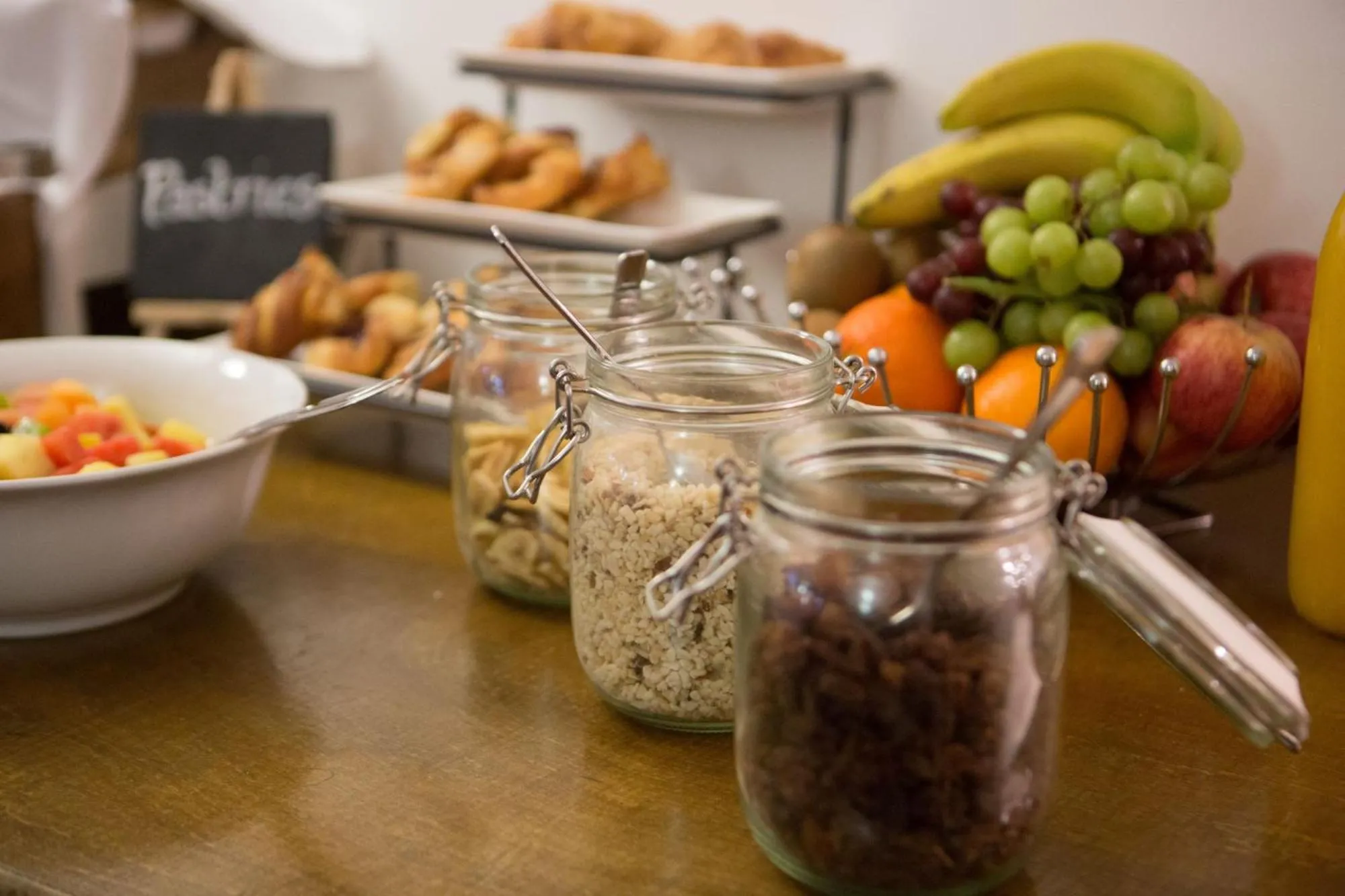 Food and drinks in Best Western Gables Hotel