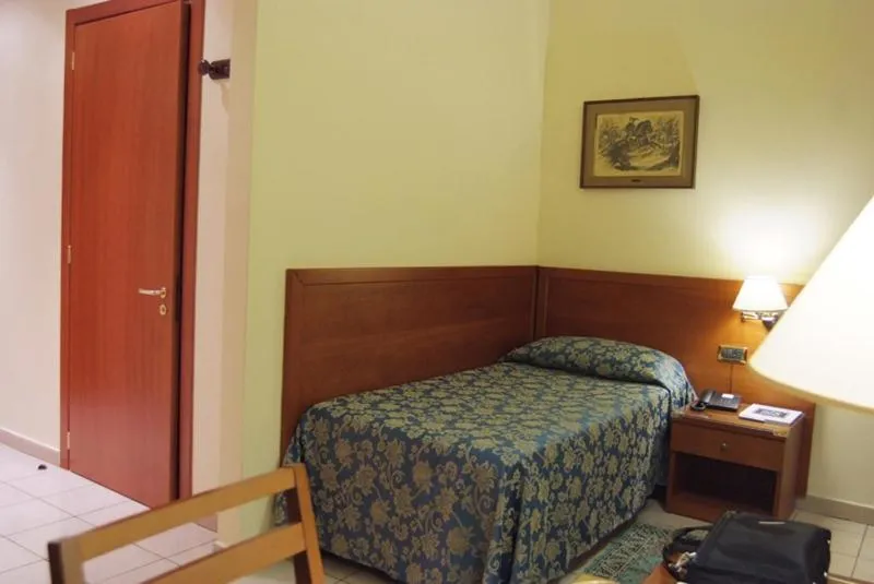 Bedroom, Bed in Hotel Adria