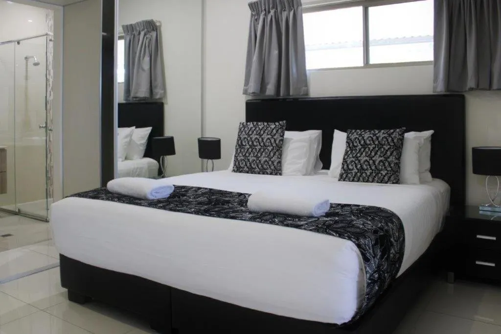 Bedroom, Bed in Elsey on Parap