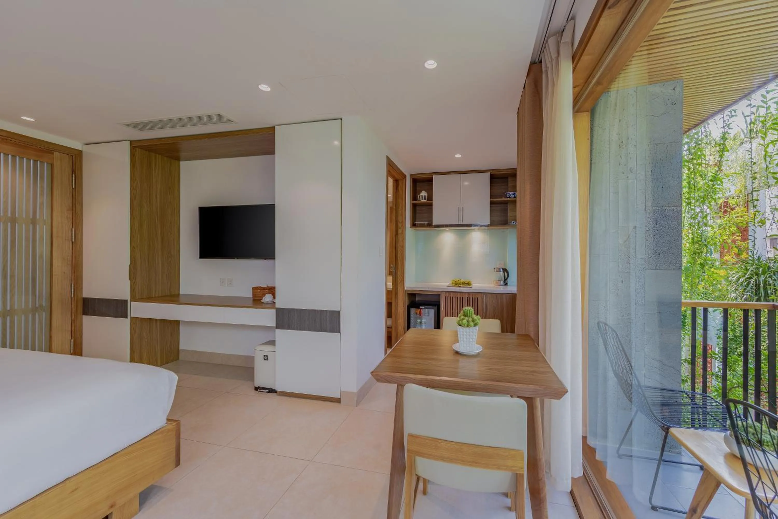 Seating area, Bed in Ponte Boutique Da Nang