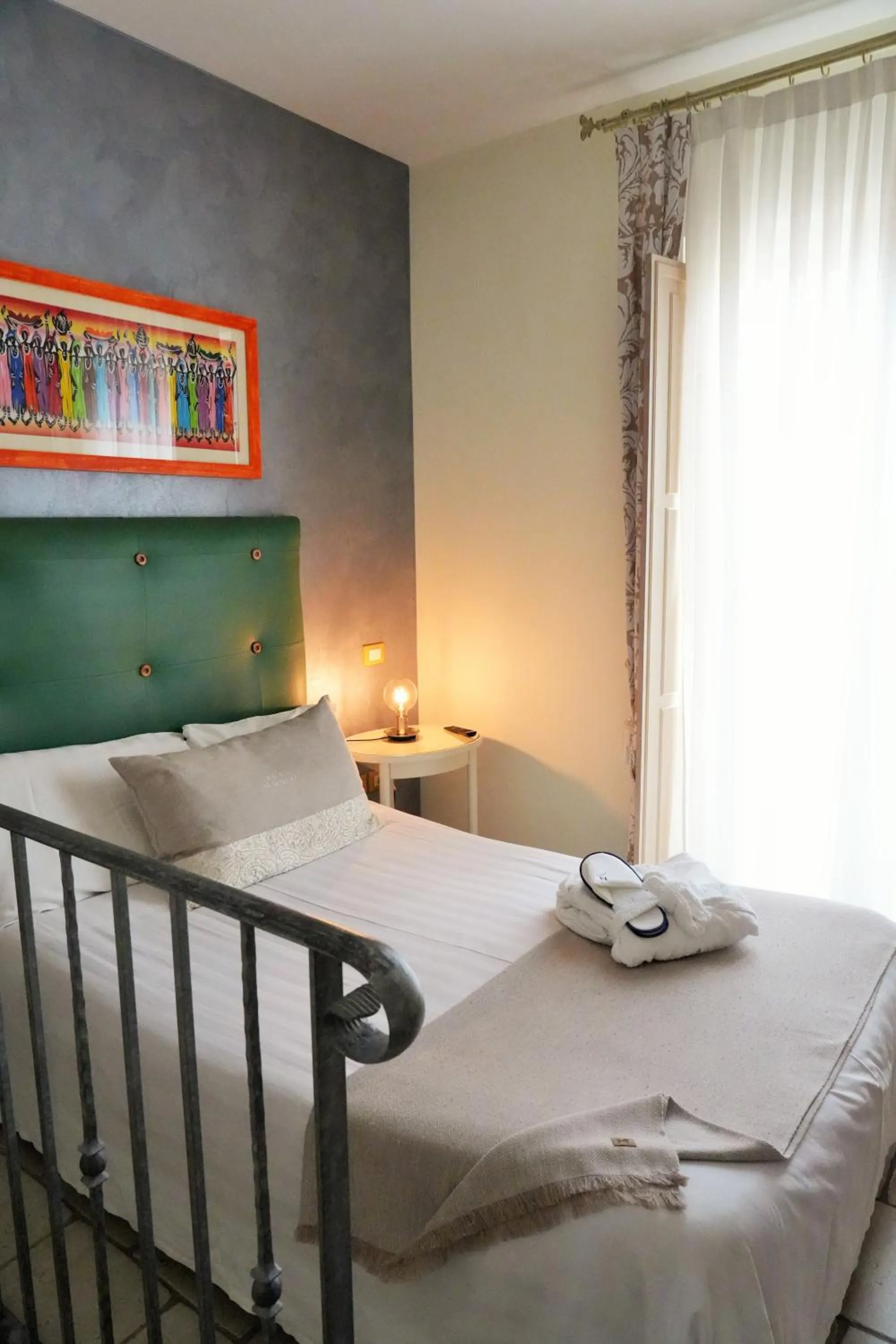 Bed in Bed & Breakfast Al Borgo