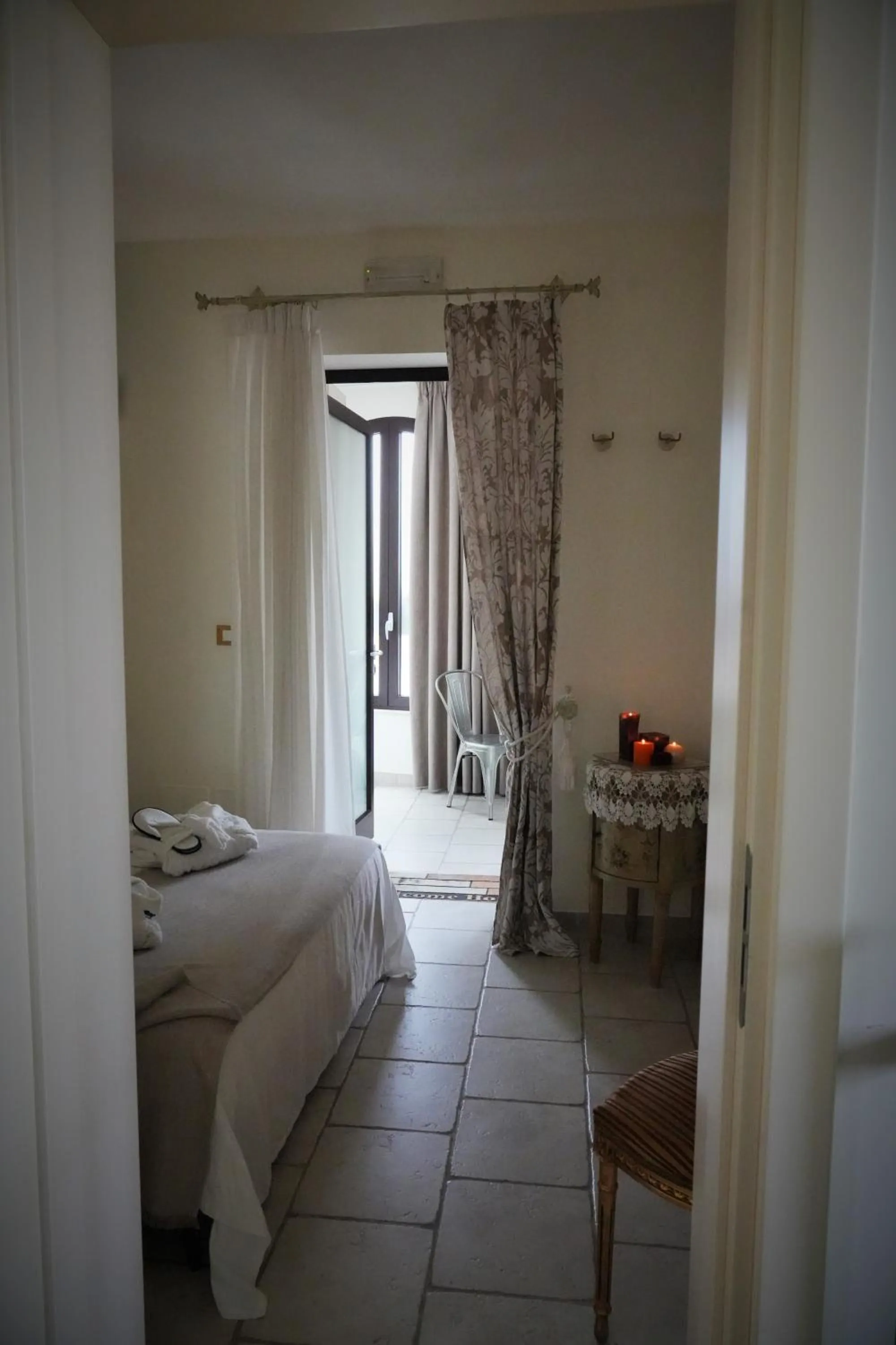 Bed in Bed & Breakfast Al Borgo
