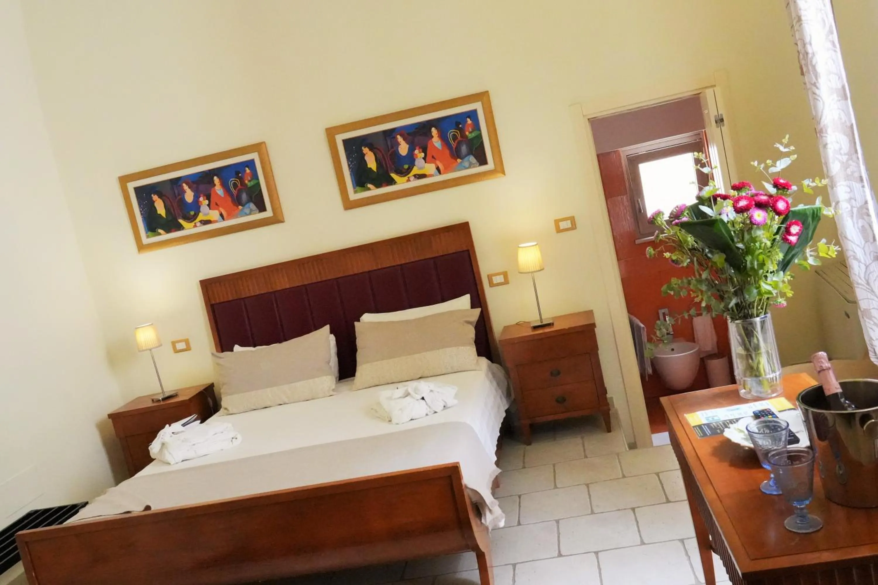 Bed in Bed & Breakfast Al Borgo