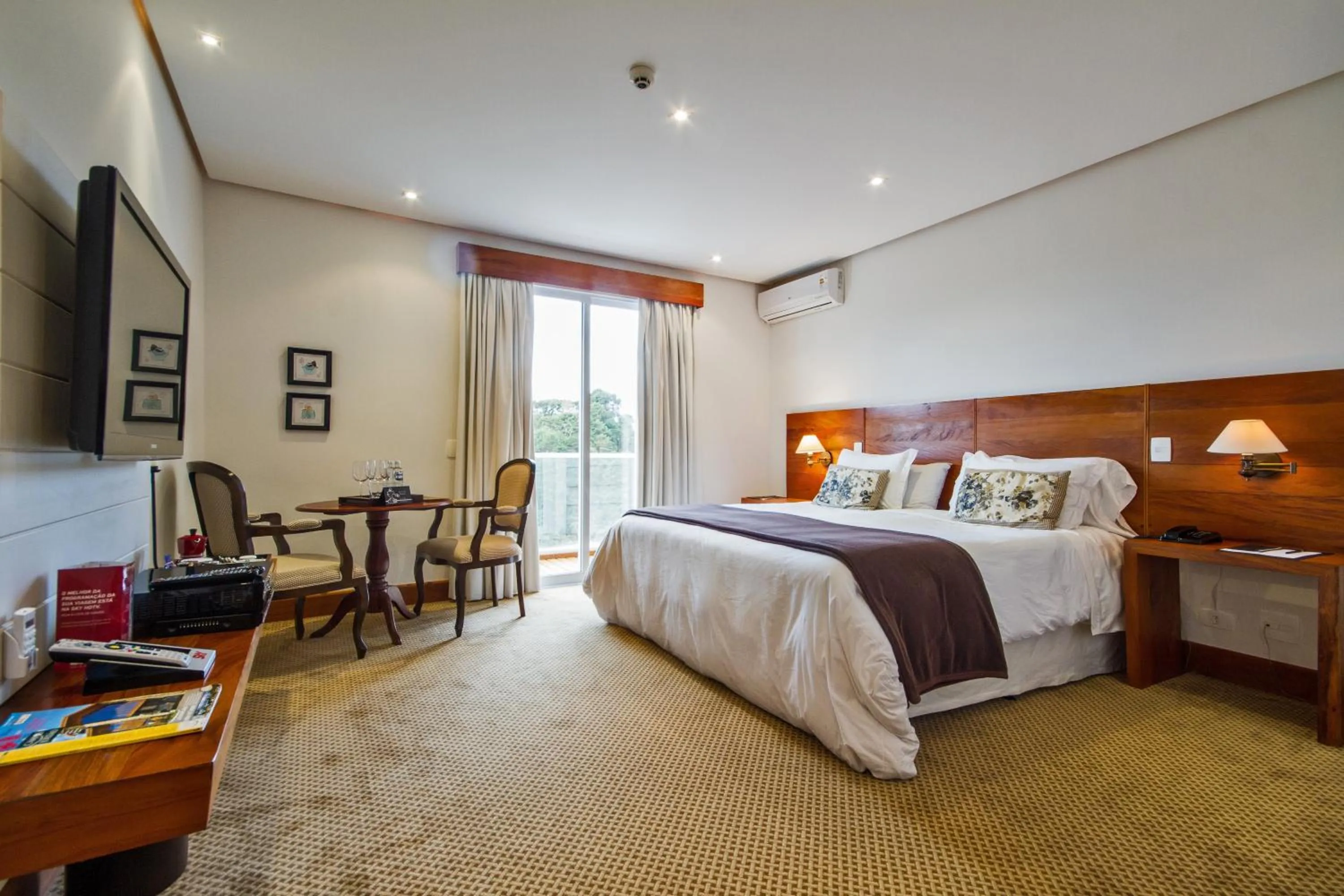 Double Room with Spa Bath in L.A.H. Hostellerie
