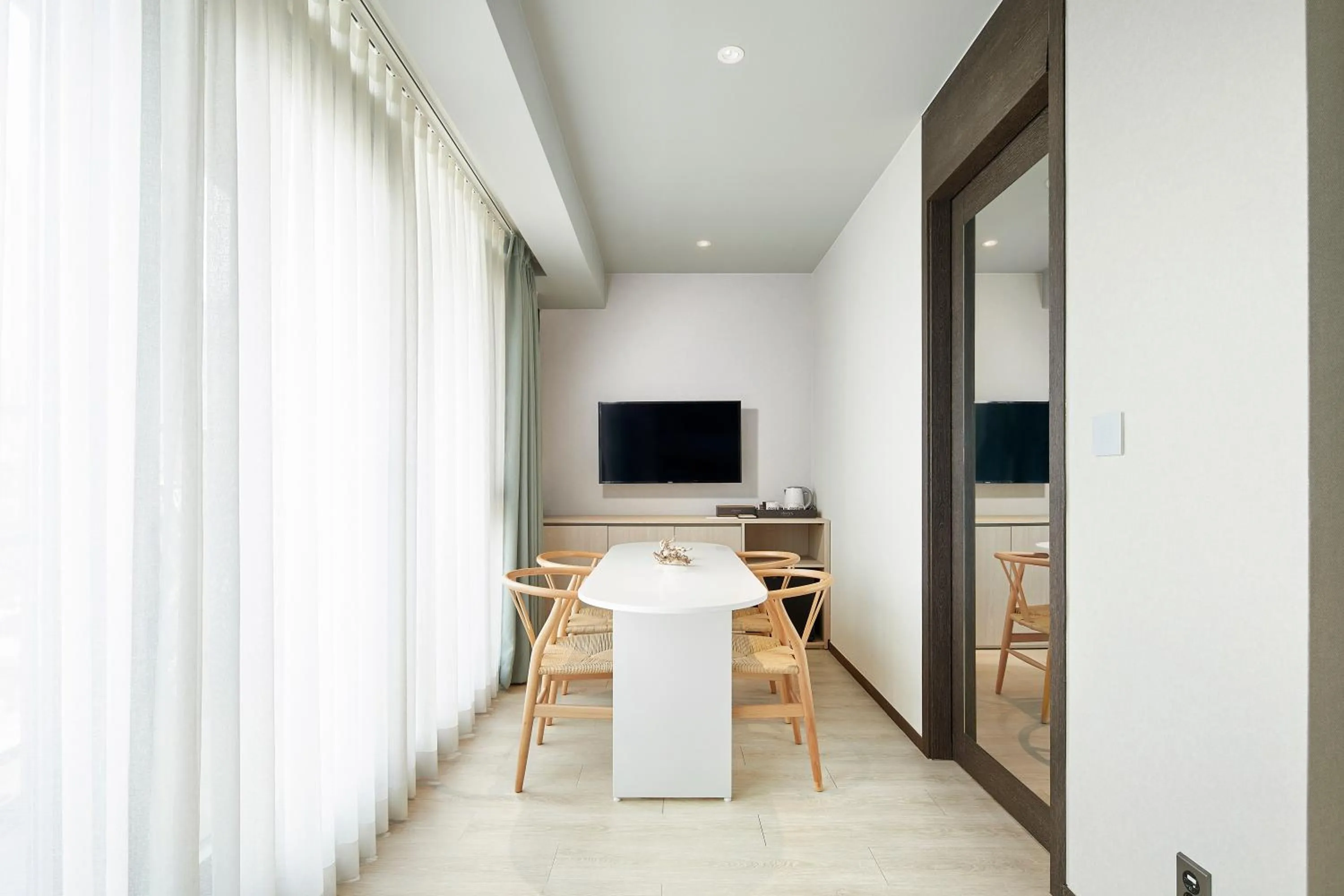 Dining area, TV/Entertainment Center in Dears Myeongdong