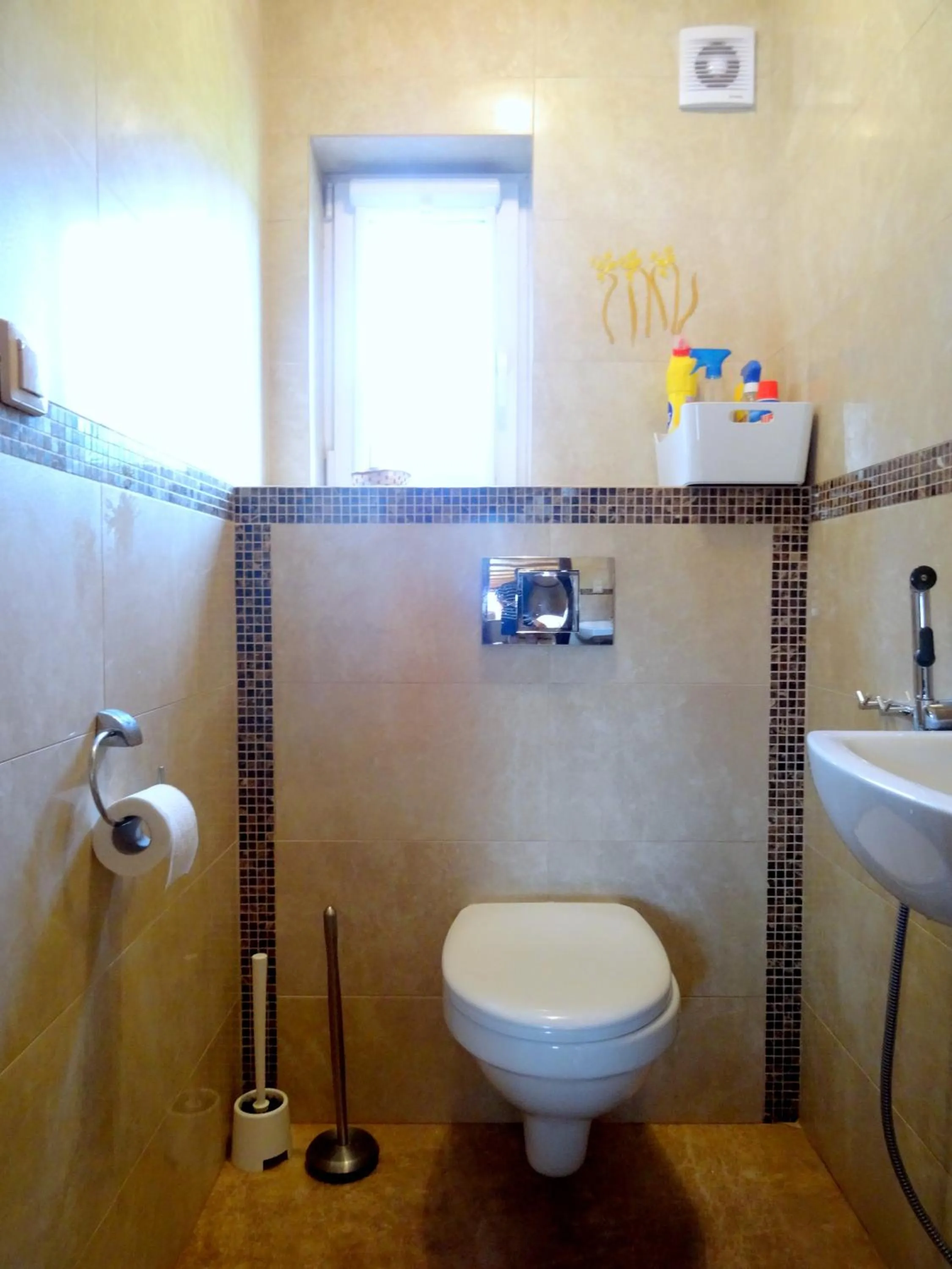 Toilet in Dom Derbend na wyłączność