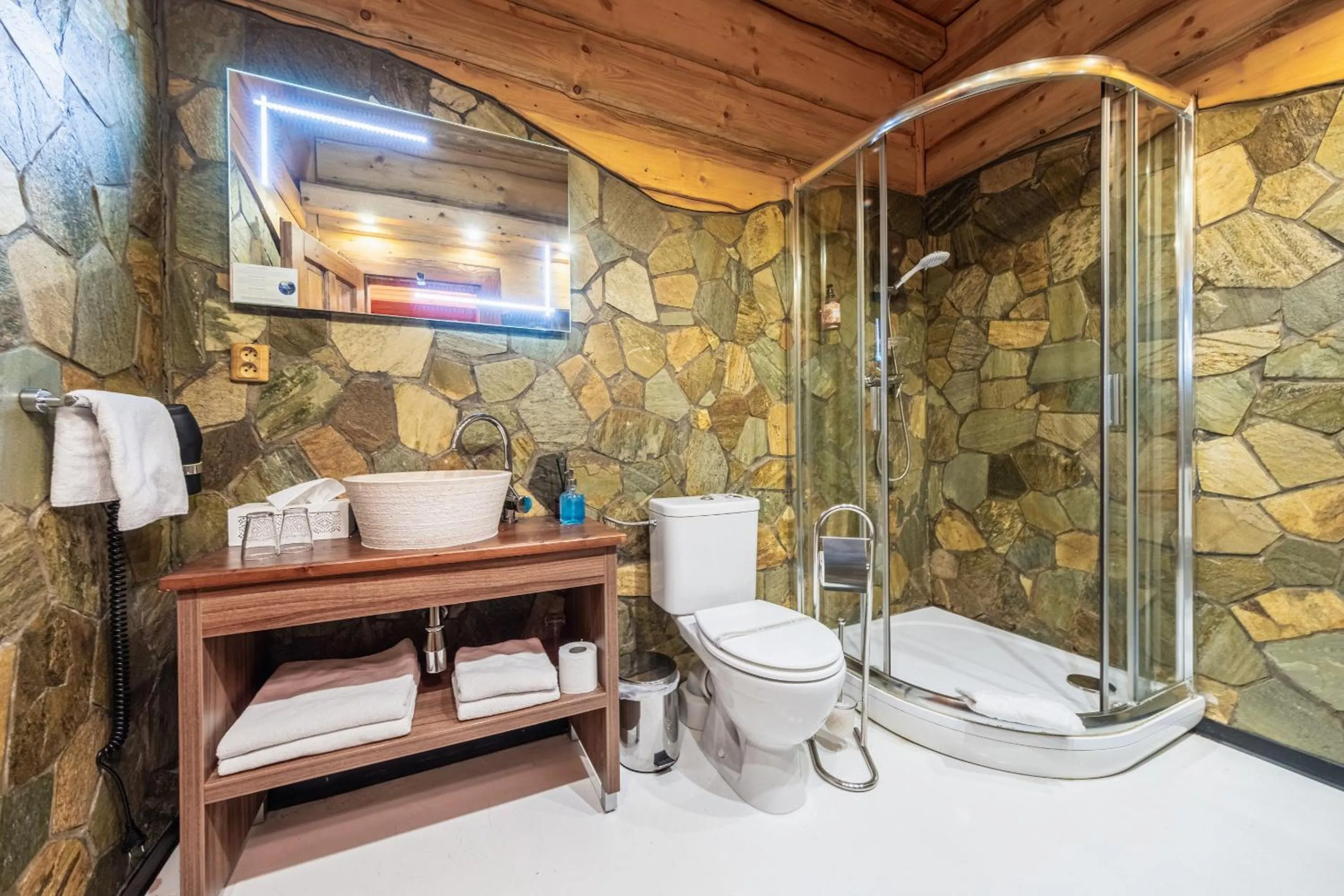 Bathroom in Sport-hotel Šibeniční vrch