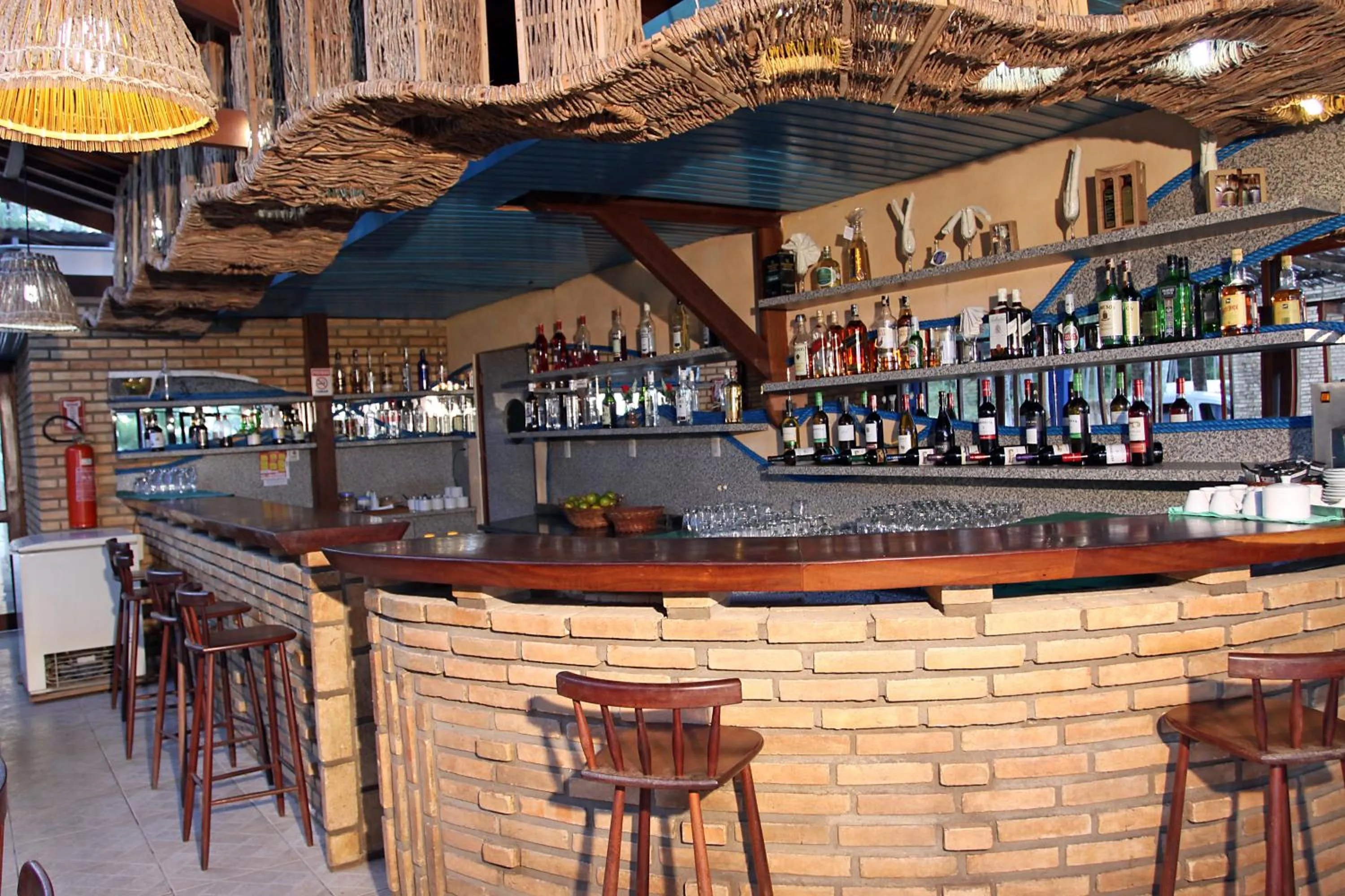 Lounge or bar in Albacora Praia Hotel