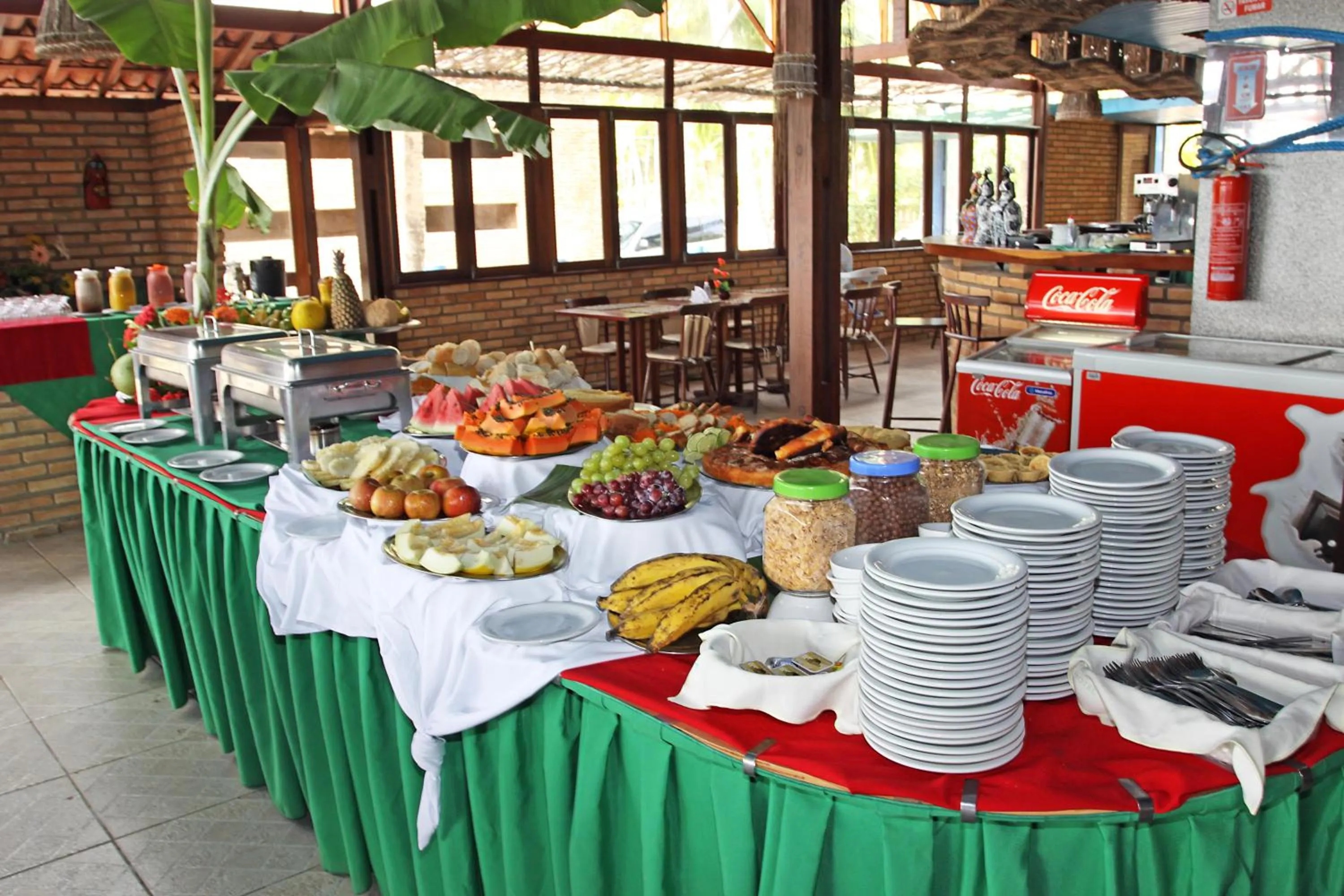 Buffet breakfast in Albacora Praia Hotel