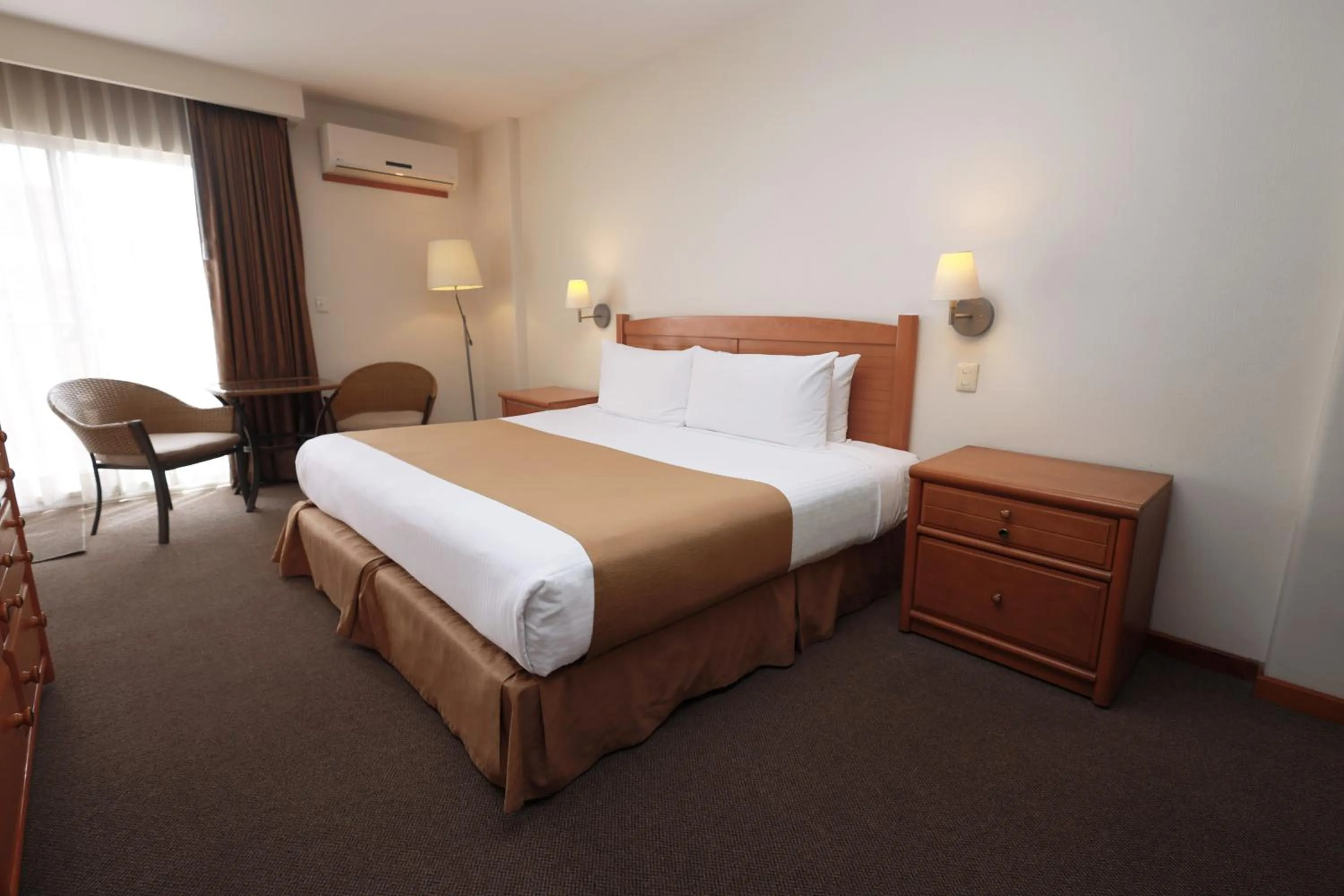 Bed in Gamma Durango Plaza Vizcaya