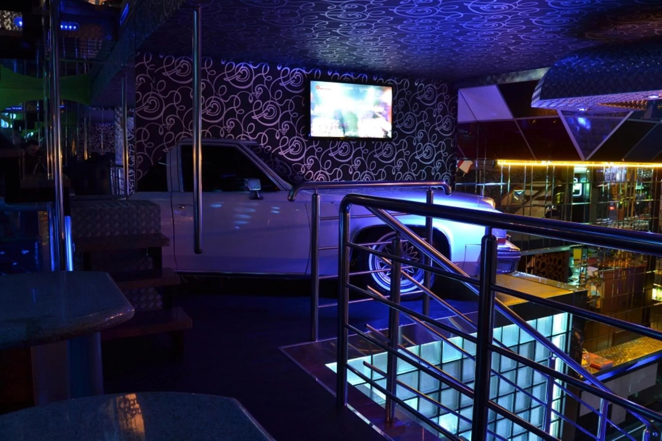 Decorative detail in Hotel Cade