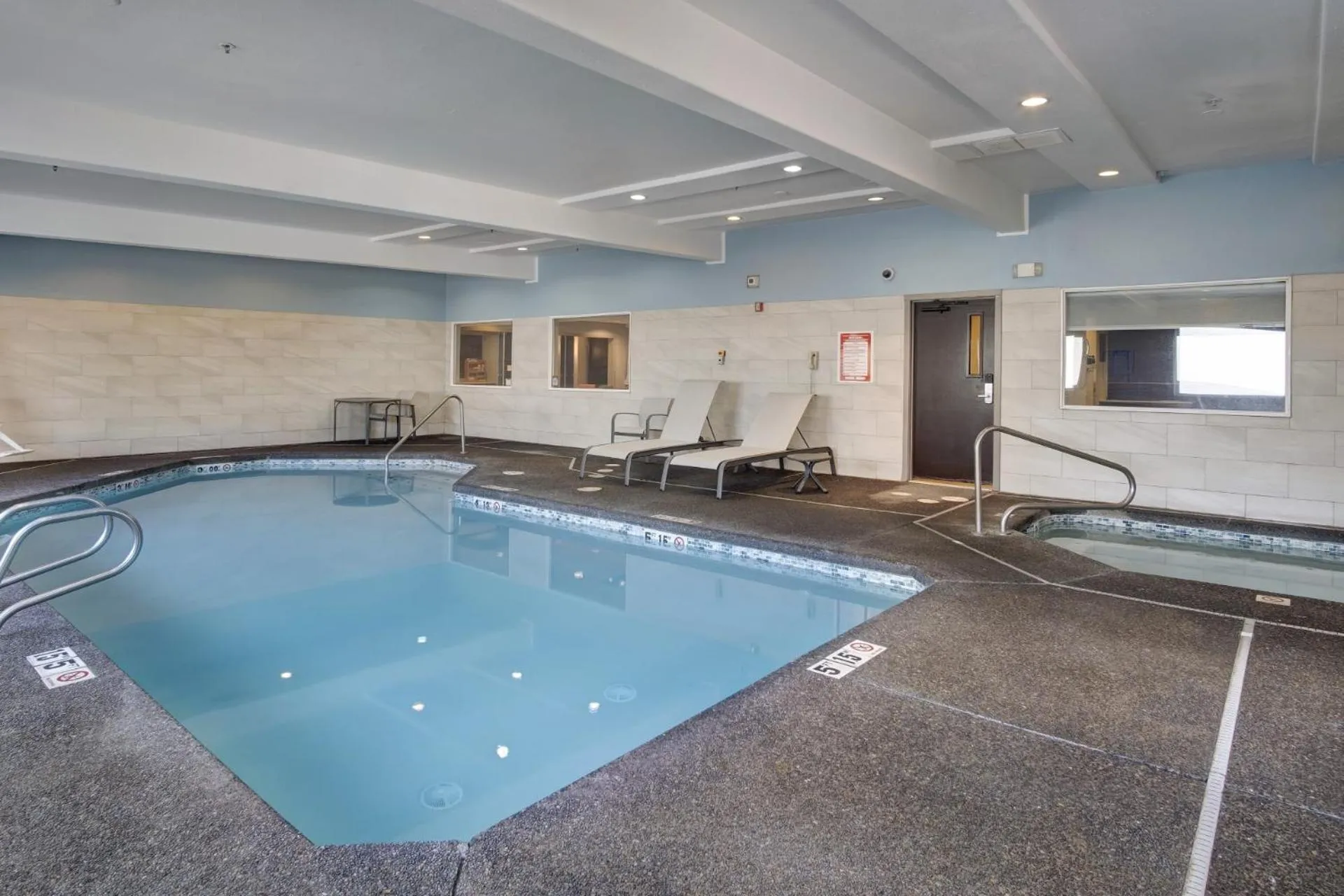 Holiday Inn Express Portland East - Columbia Gorge by IHG