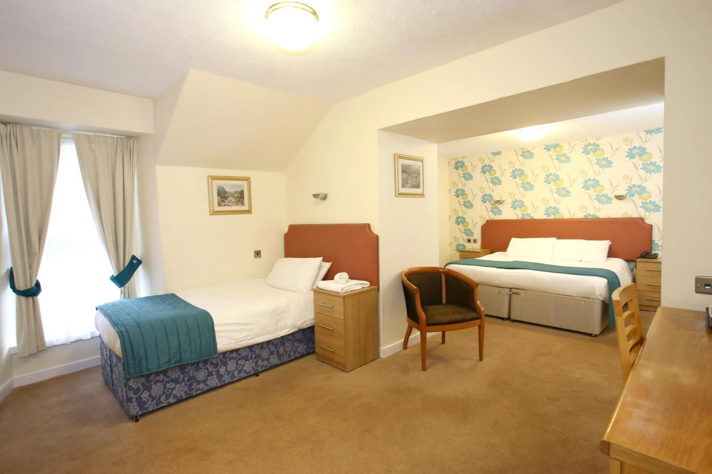 Bed in Woodlands Hotel, BW Signature Collection