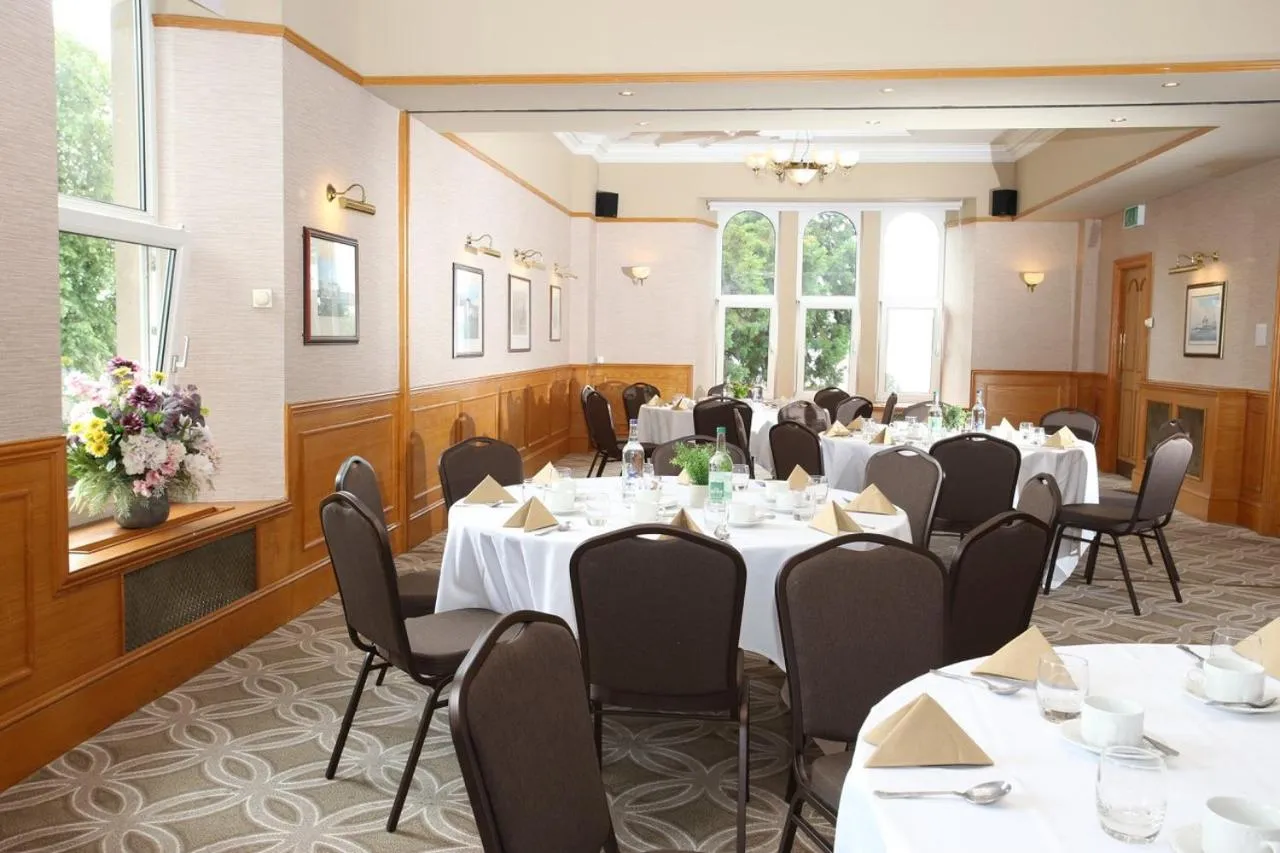 Meeting/conference room in Invercarse Hotel Dundee, BW Signature Collection