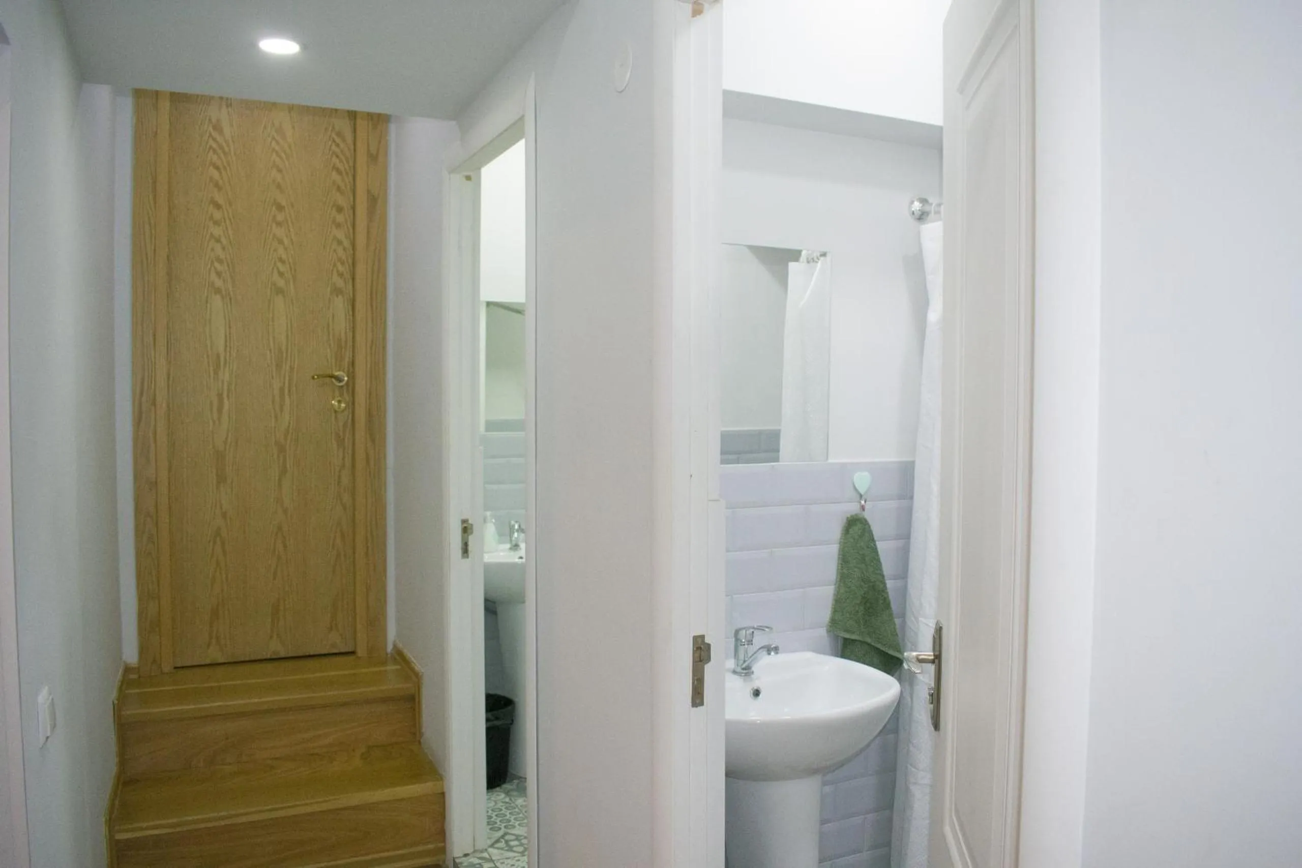 Toilet in Moosica Hostel