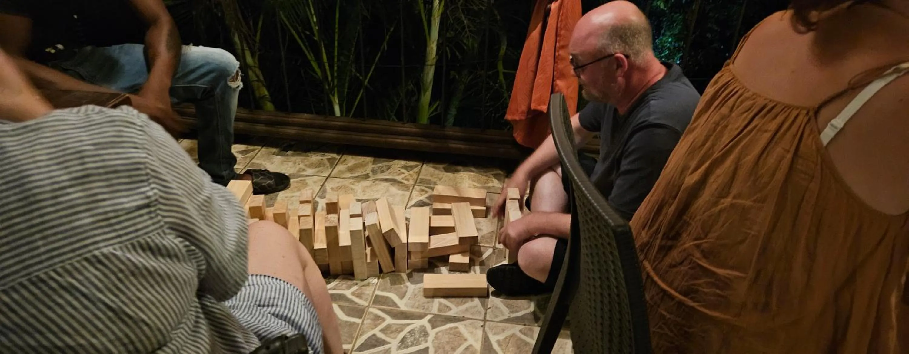 People in Hibiscus Valley Inn