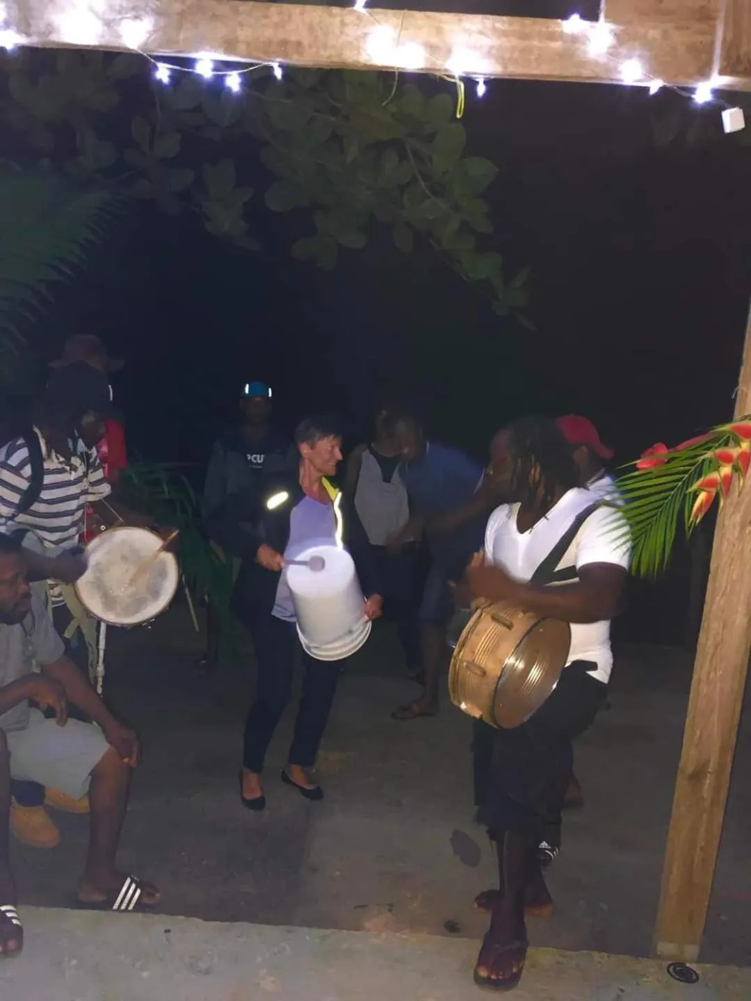 Night in Hibiscus Valley Inn