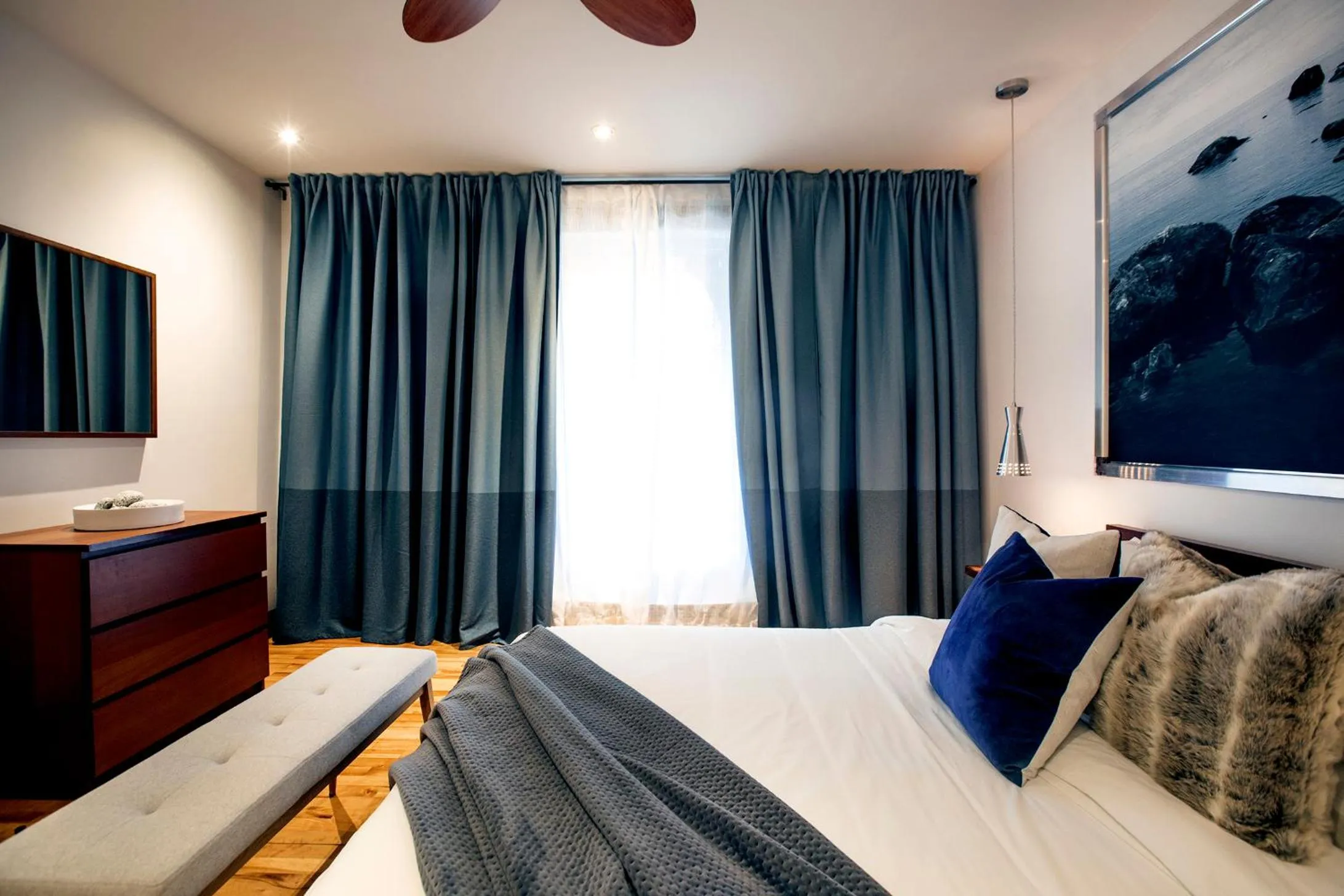 Bed in Lofts Jacques-Cartier Free Parking