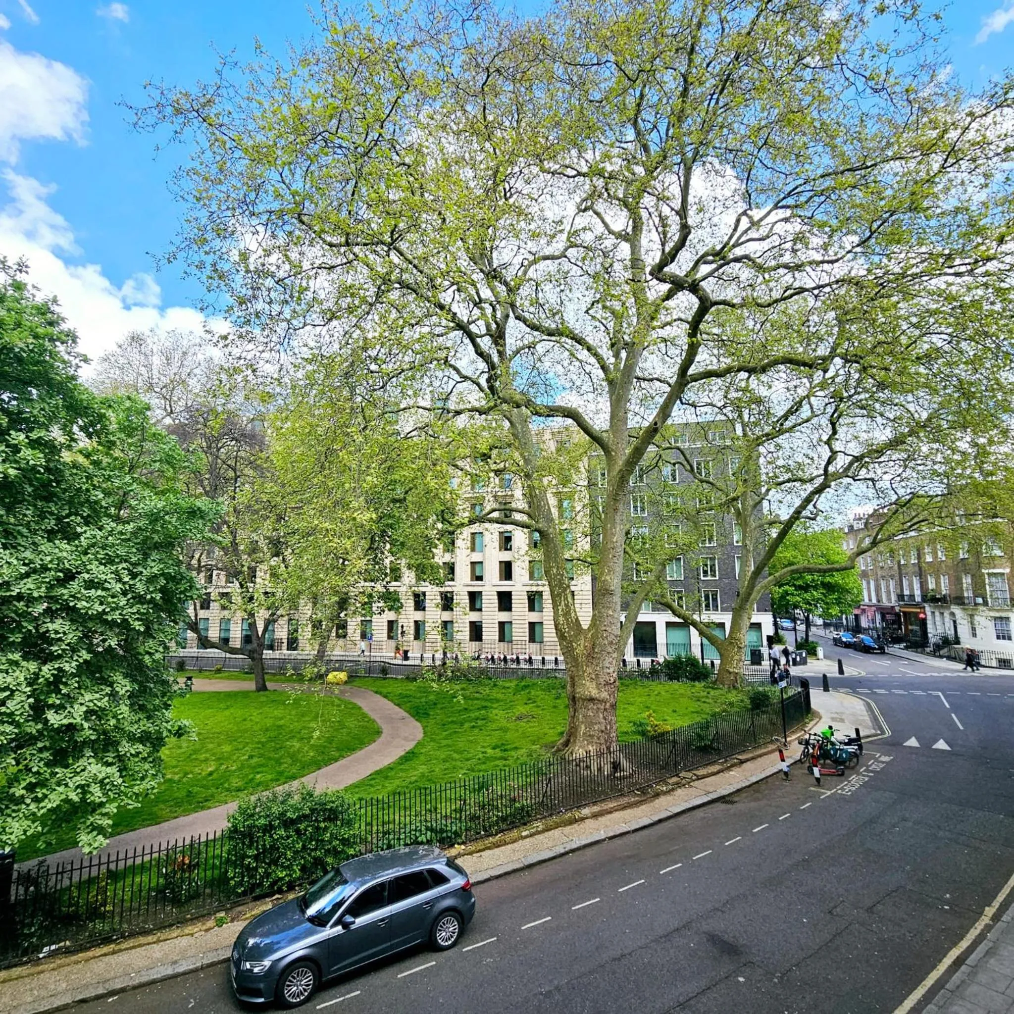 Garden view in Mentone Hotel