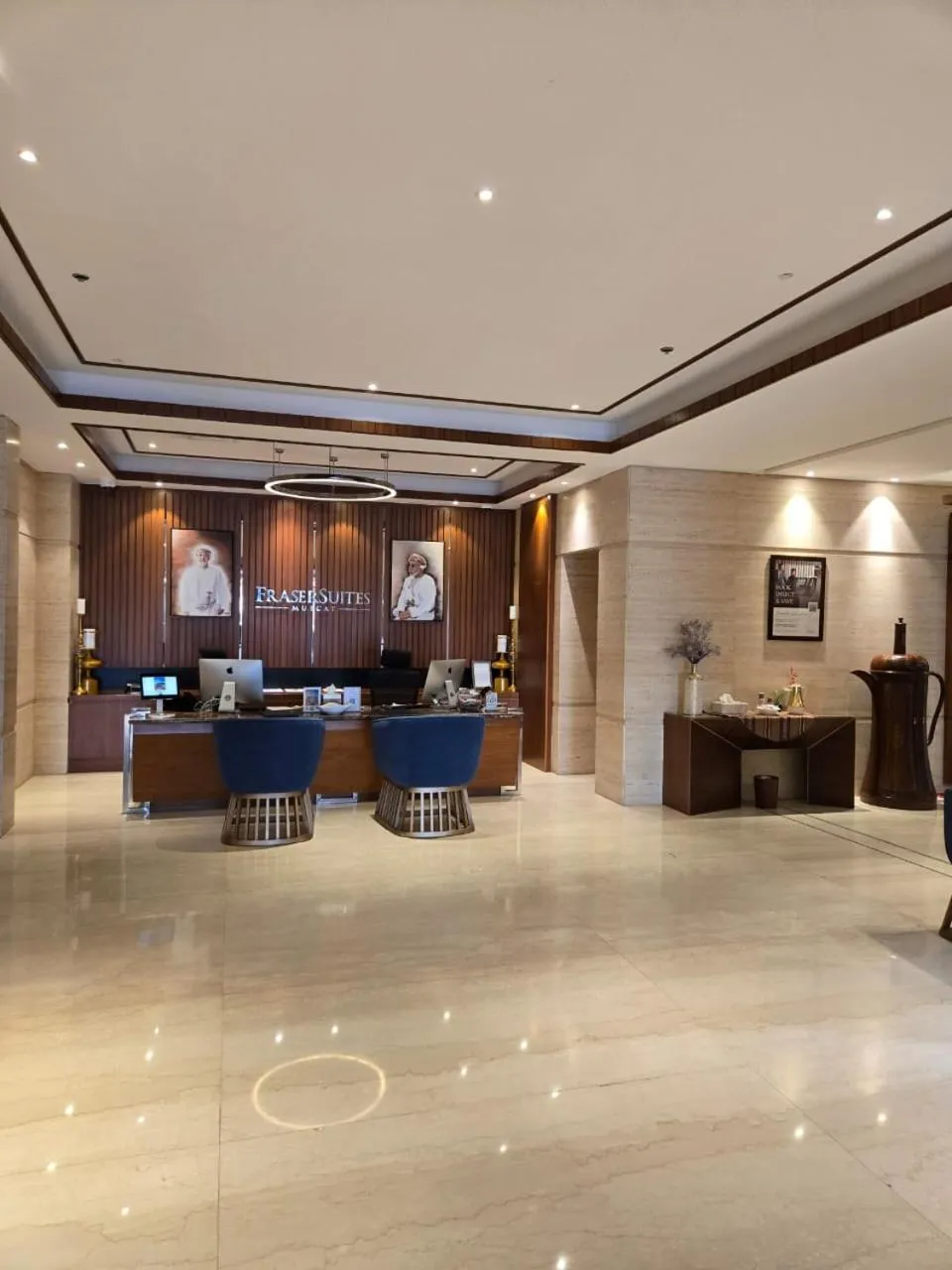 Lobby or reception in Fraser Suites Muscat