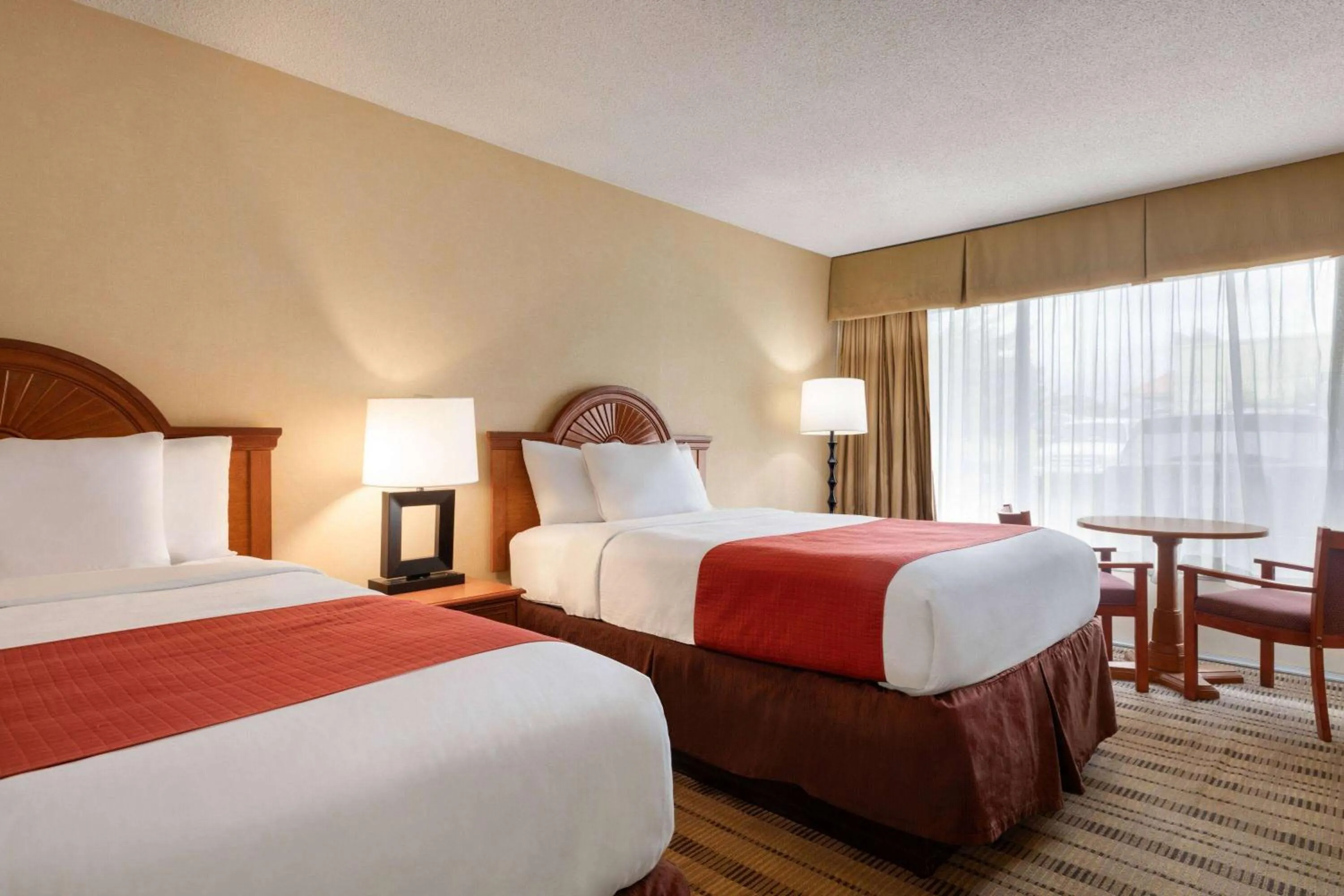 Photo of the whole room, Bed in Baymont by Wyndham Lynchburg