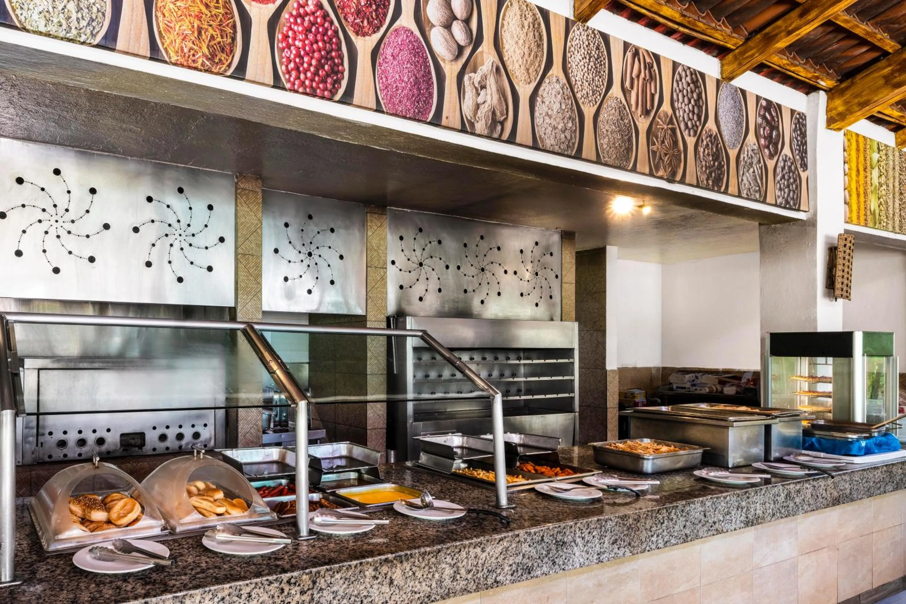 Restaurant/places to eat in Grand Decameron Complex Bucerias, A Trademark All-Inclusive Resort