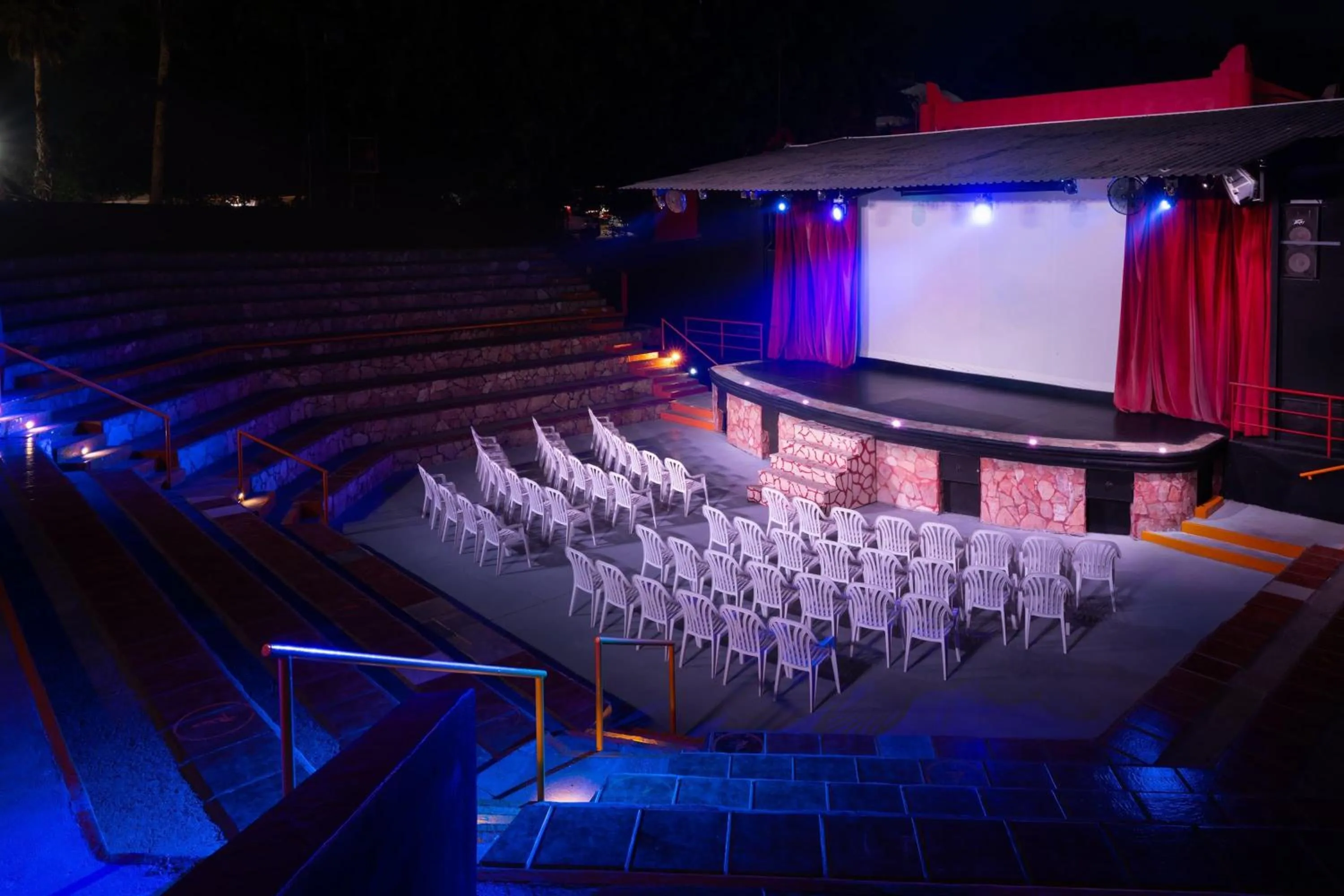 Meeting/conference room in Grand Decameron Complex Bucerias, A Trademark All-Inclusive Resort
