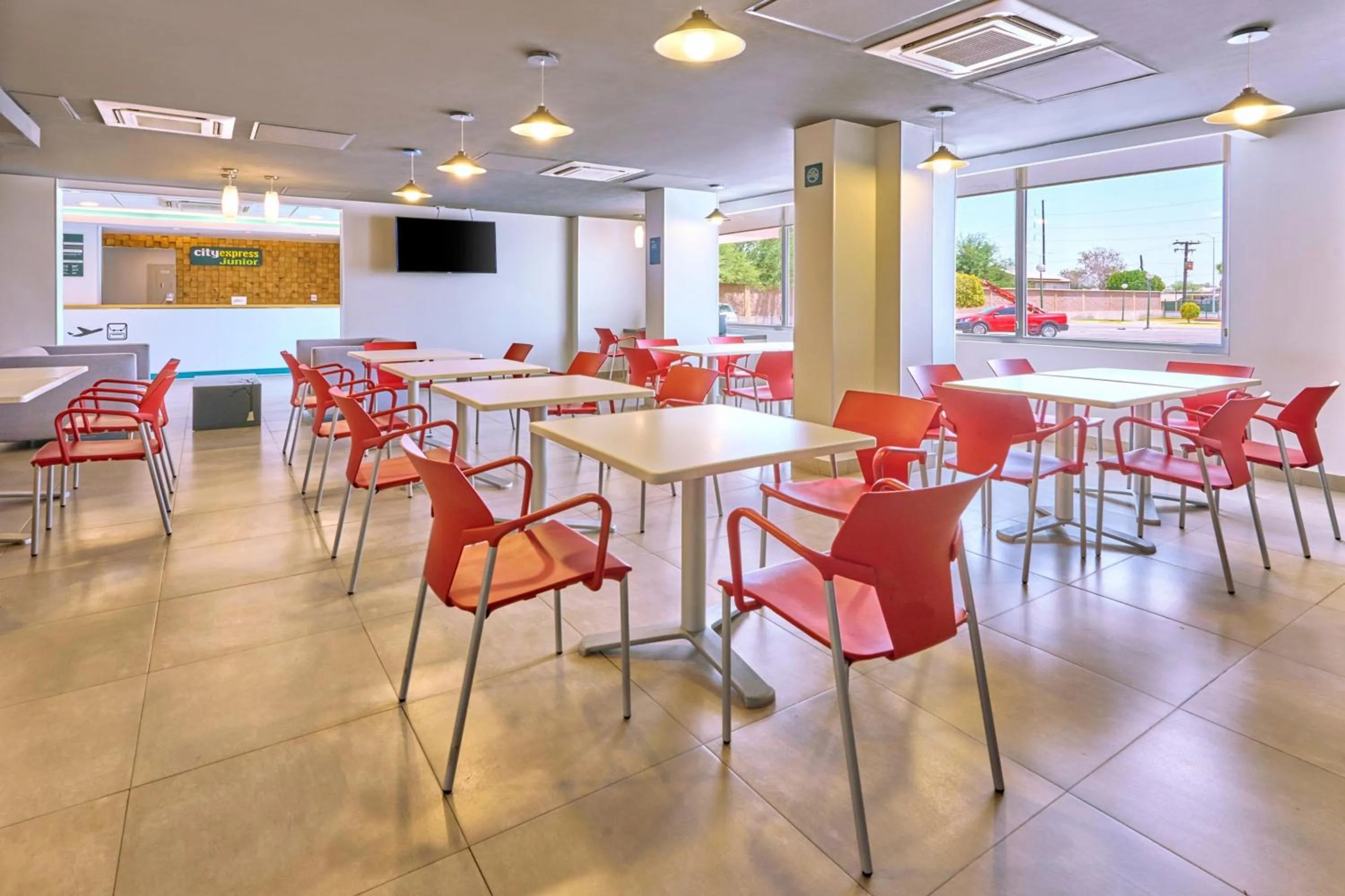 Breakfast in City Express Junior by Marriott Mexicali