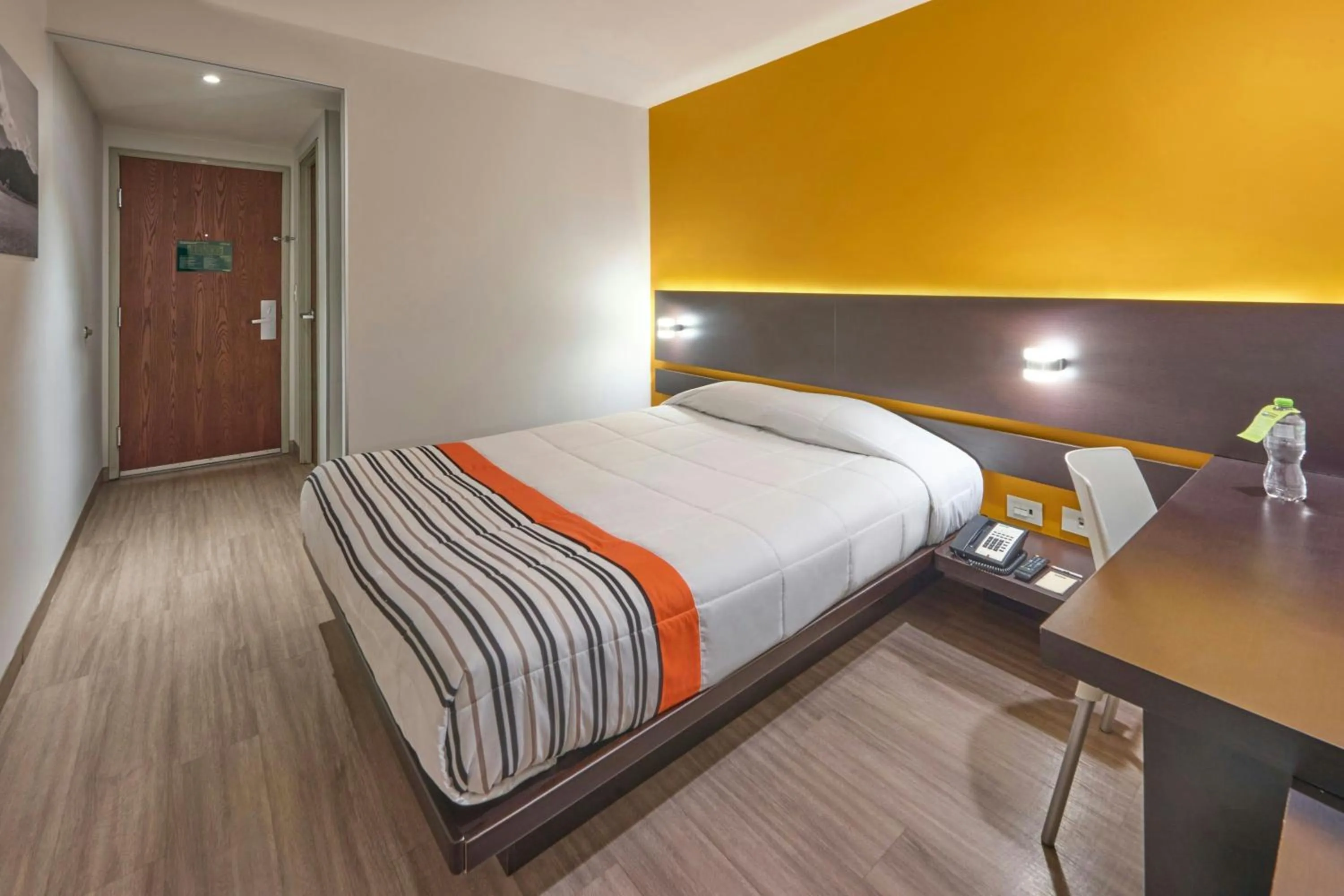 Bedroom, Bed in City Express Junior by Marriott Mexicali