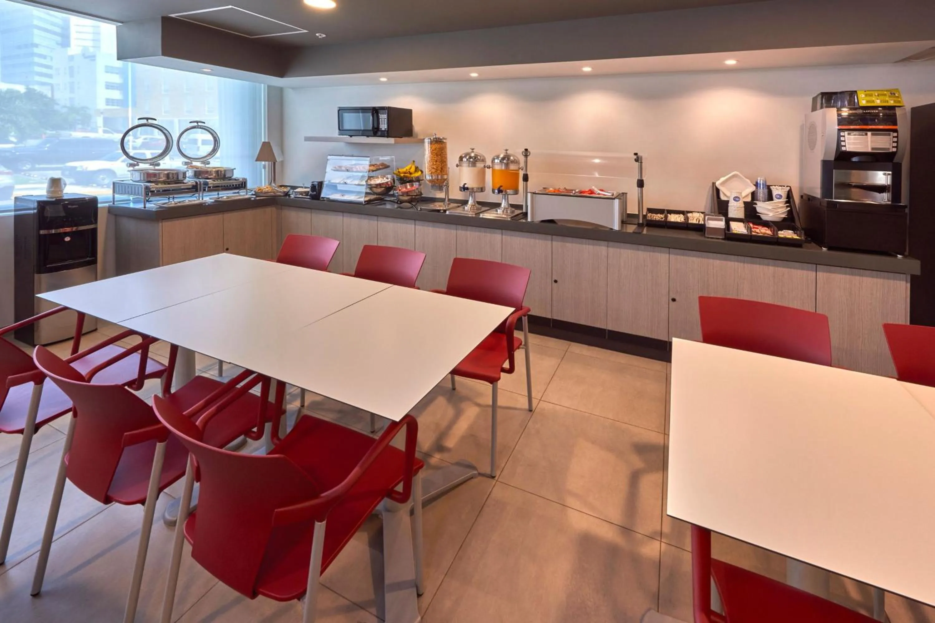 Breakfast in City Express Junior by Marriott Tijuana Otay