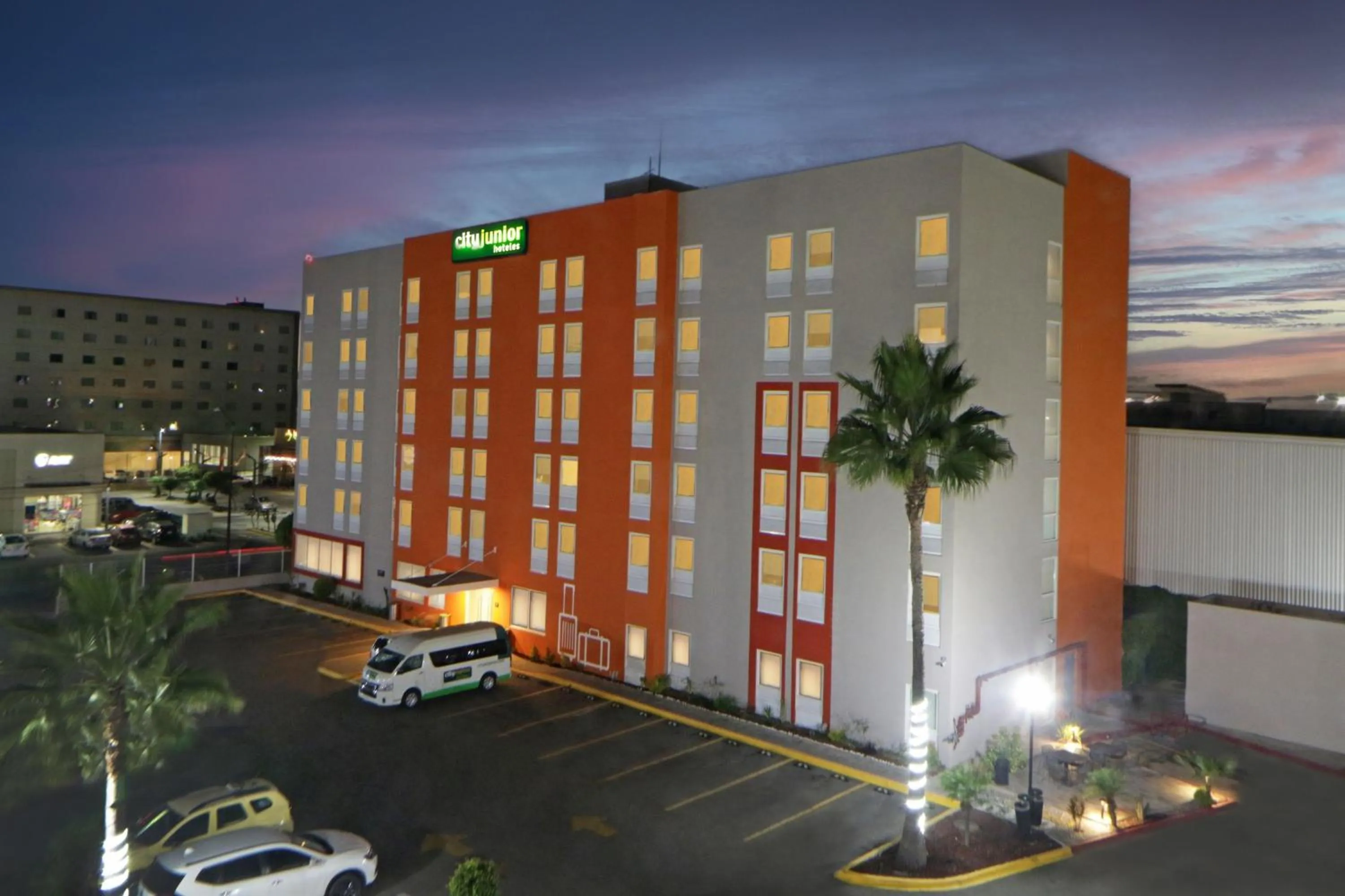 Property building in City Express Junior by Marriott Tijuana Otay