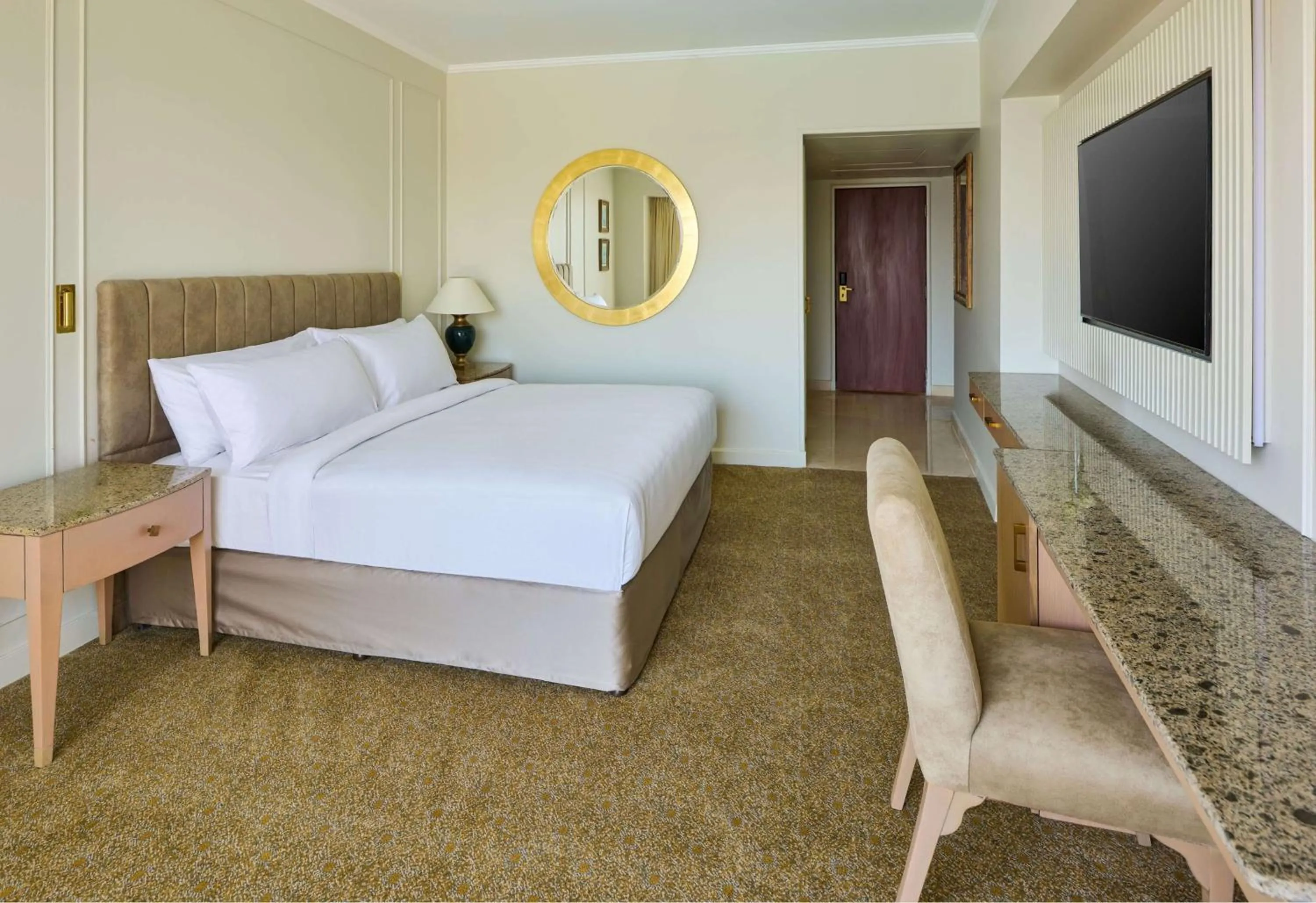 Bed in Hilton Cairo Grand Nile