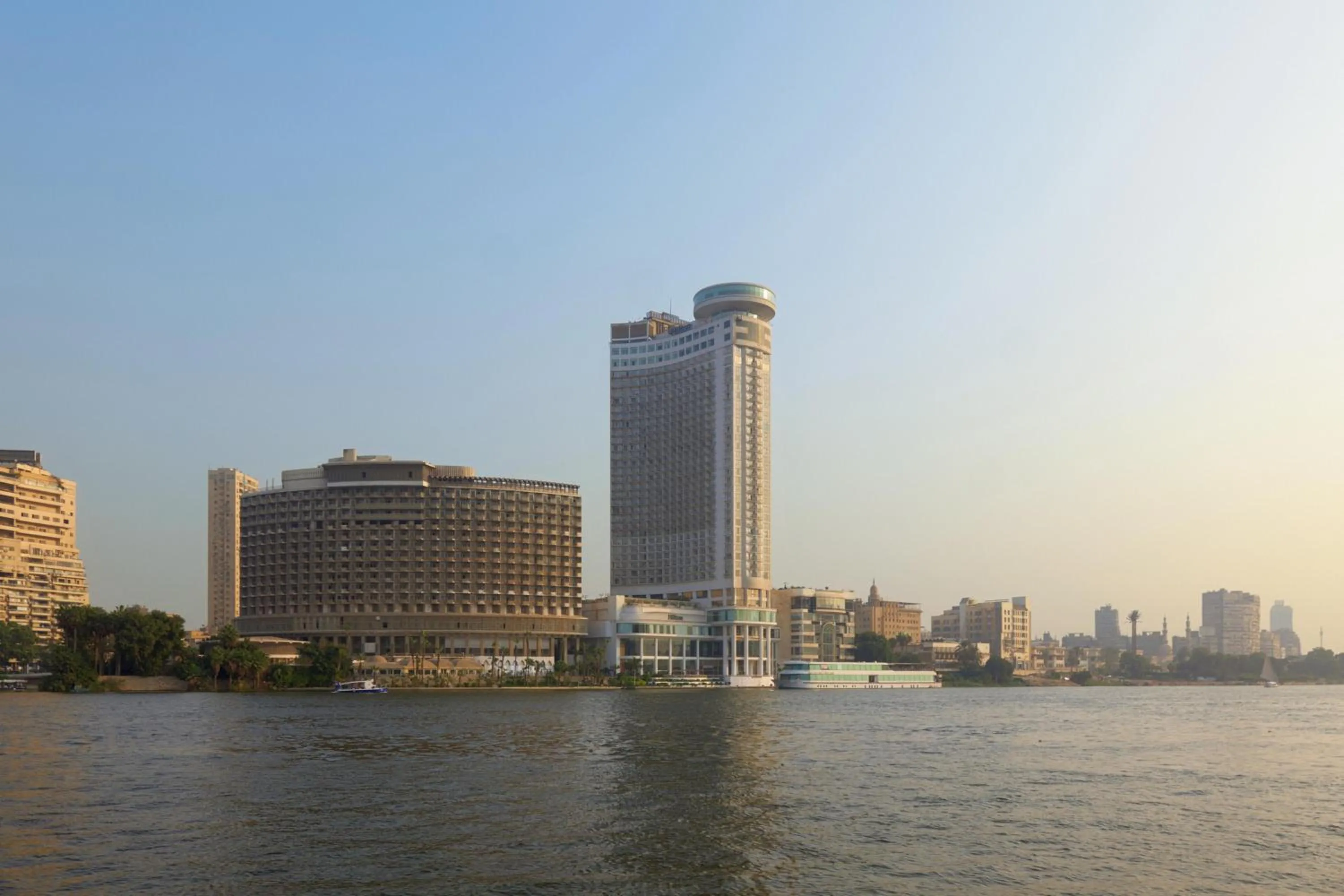 Property building in Hilton Cairo Grand Nile
