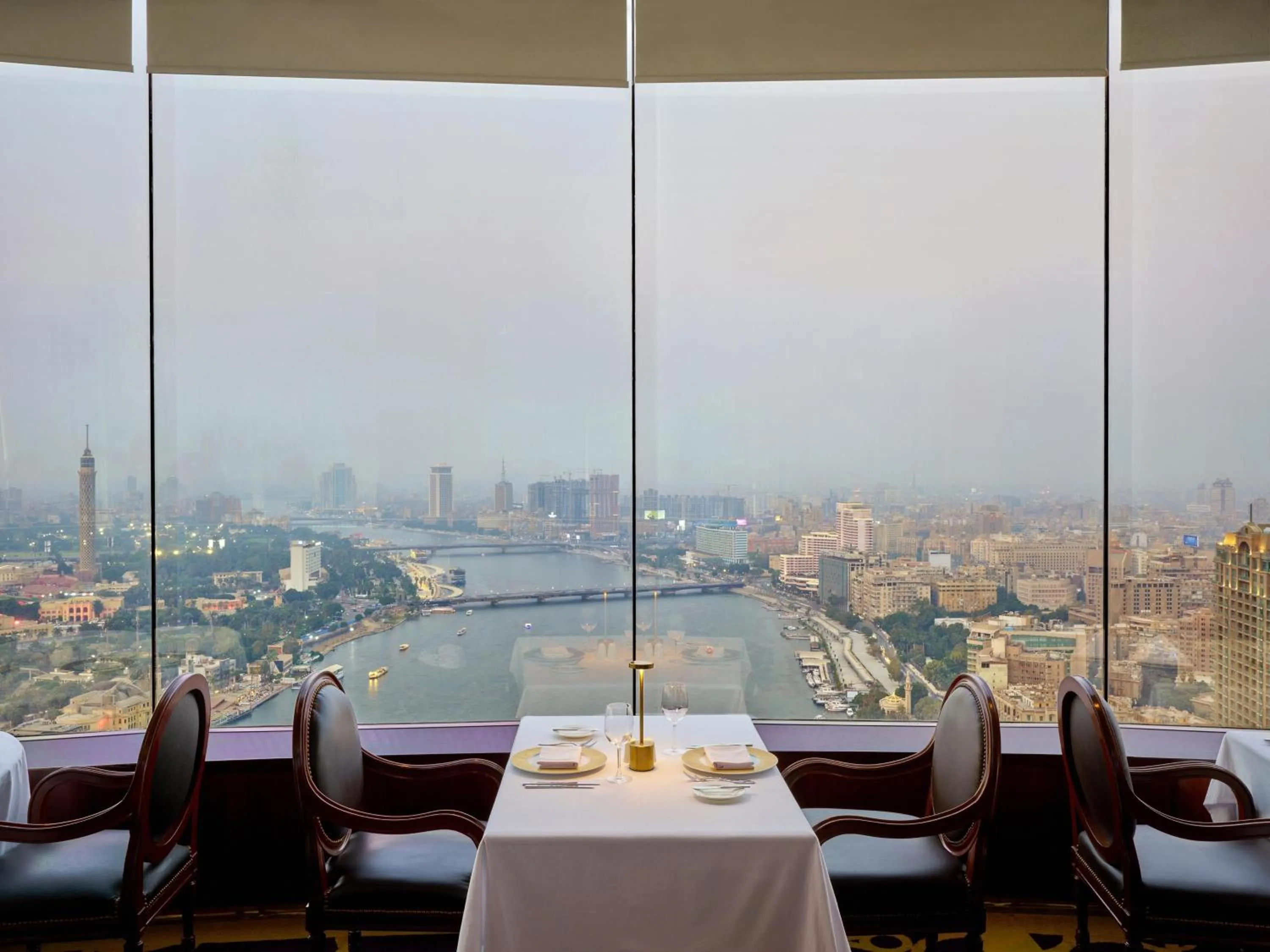 Restaurant/places to eat in Hilton Cairo Grand Nile