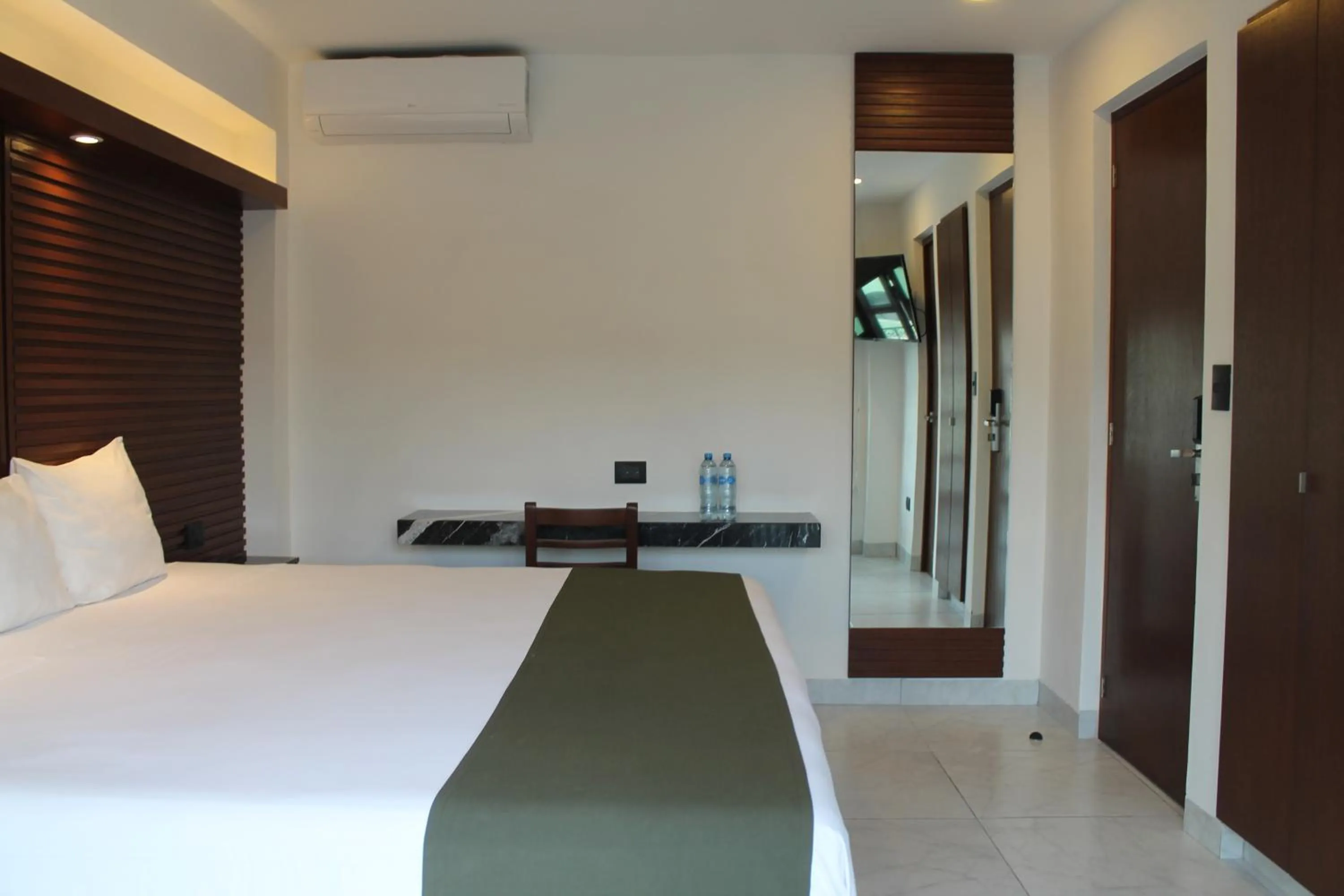 Bed in Hotel Colonial de Merida