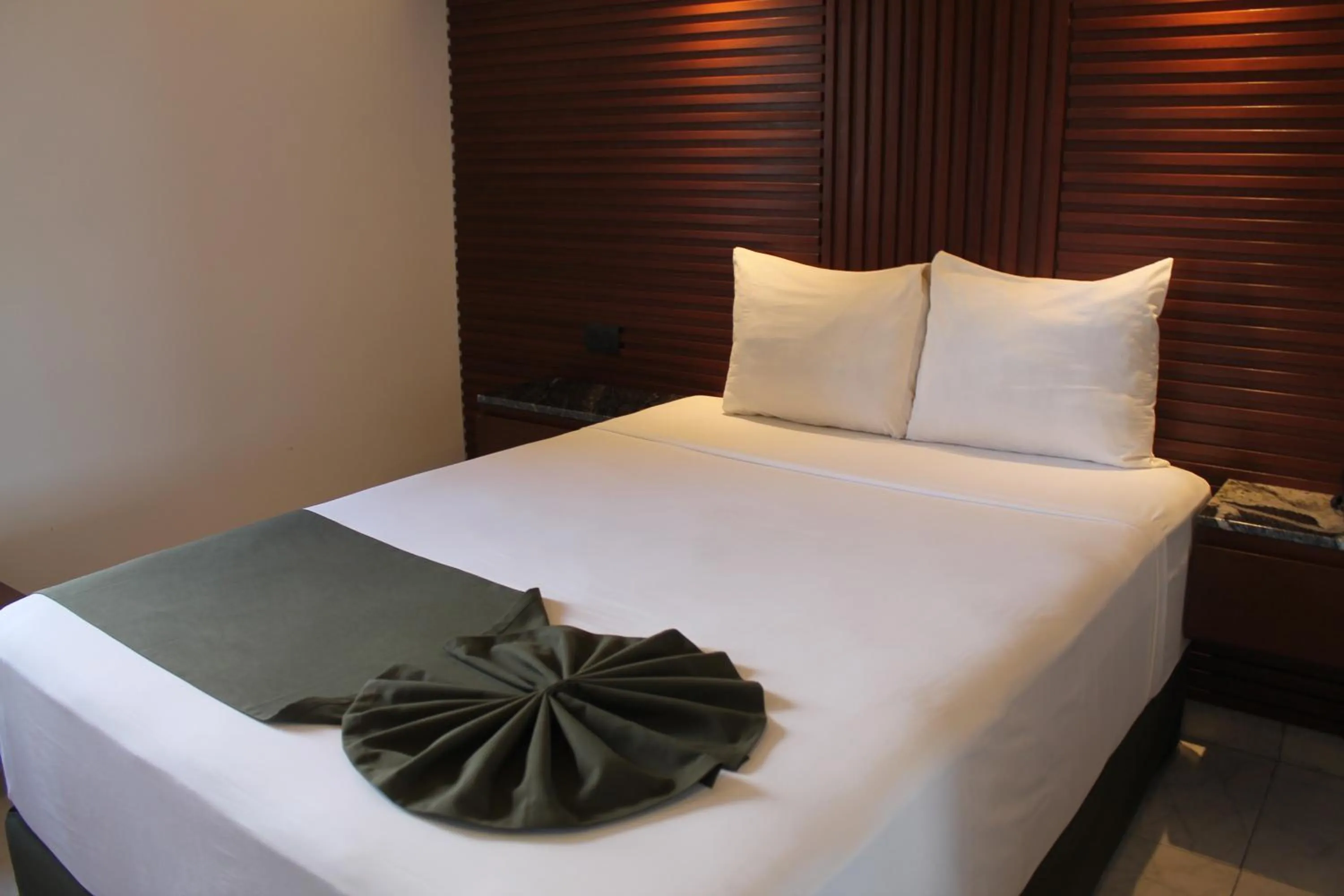 Bed in Hotel Colonial de Merida