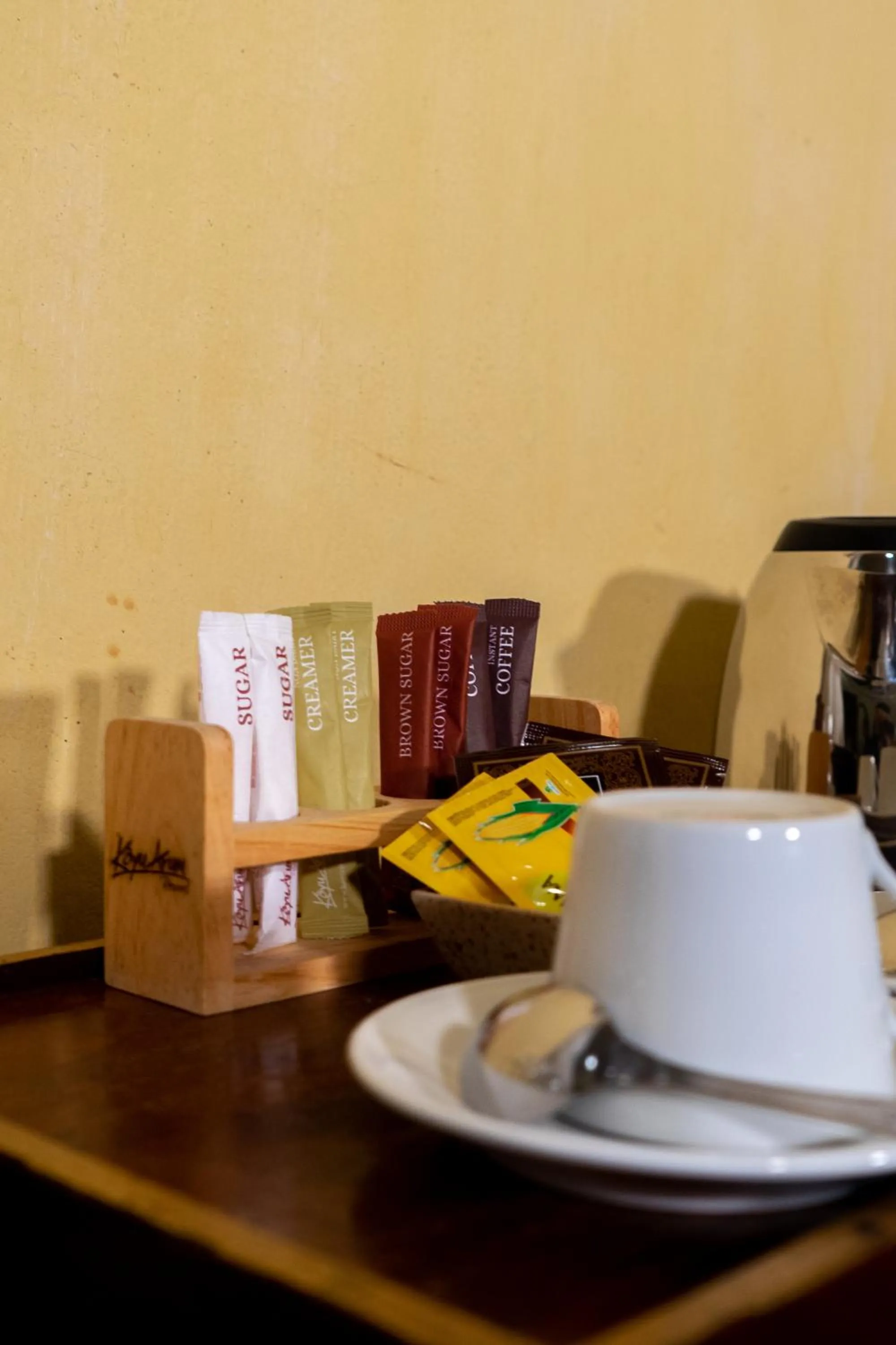 Coffee/tea facilities in Kayu Arum Resort