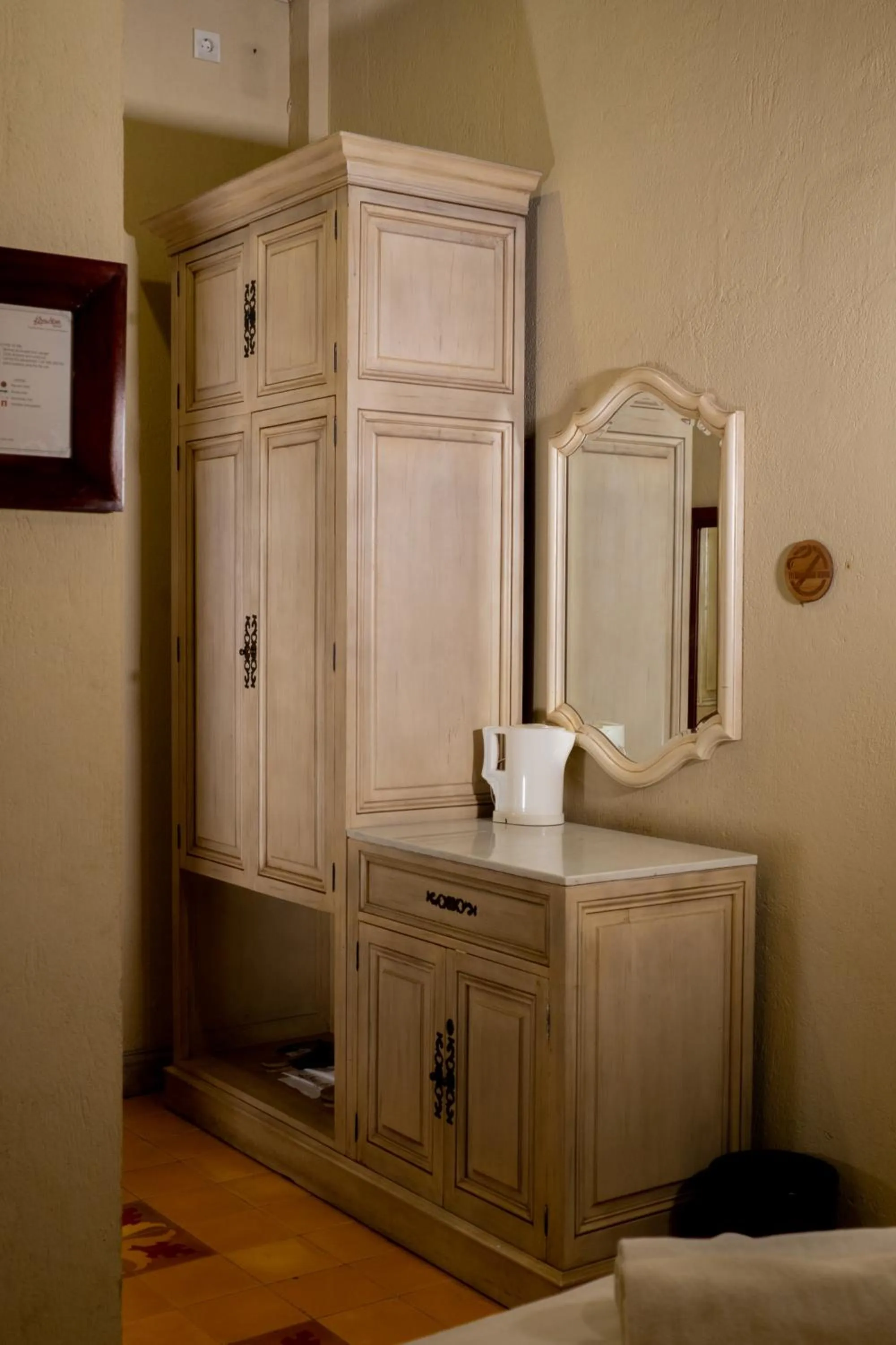 wardrobe in Kayu Arum Resort