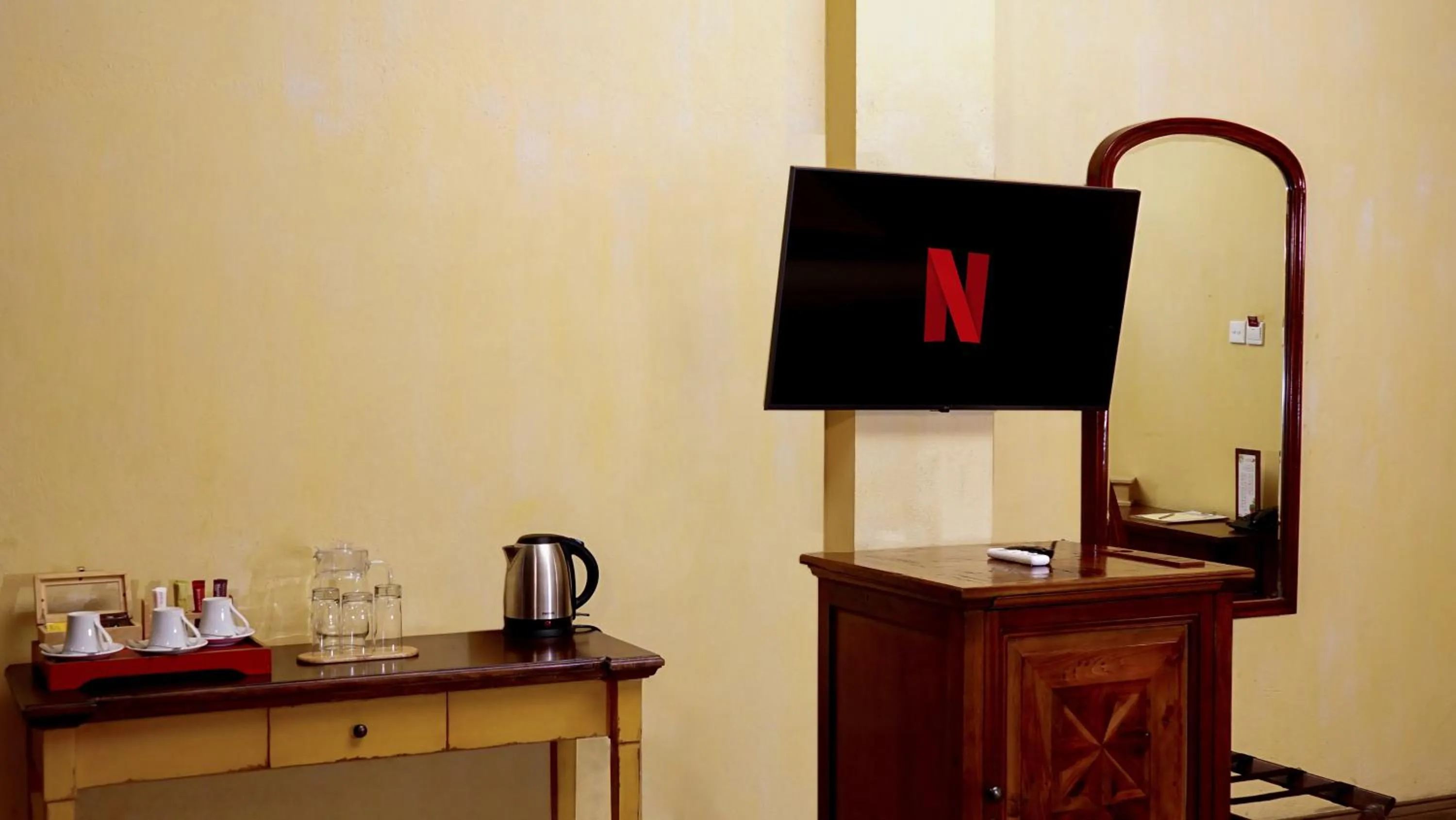 TV and multimedia in Kayu Arum Resort