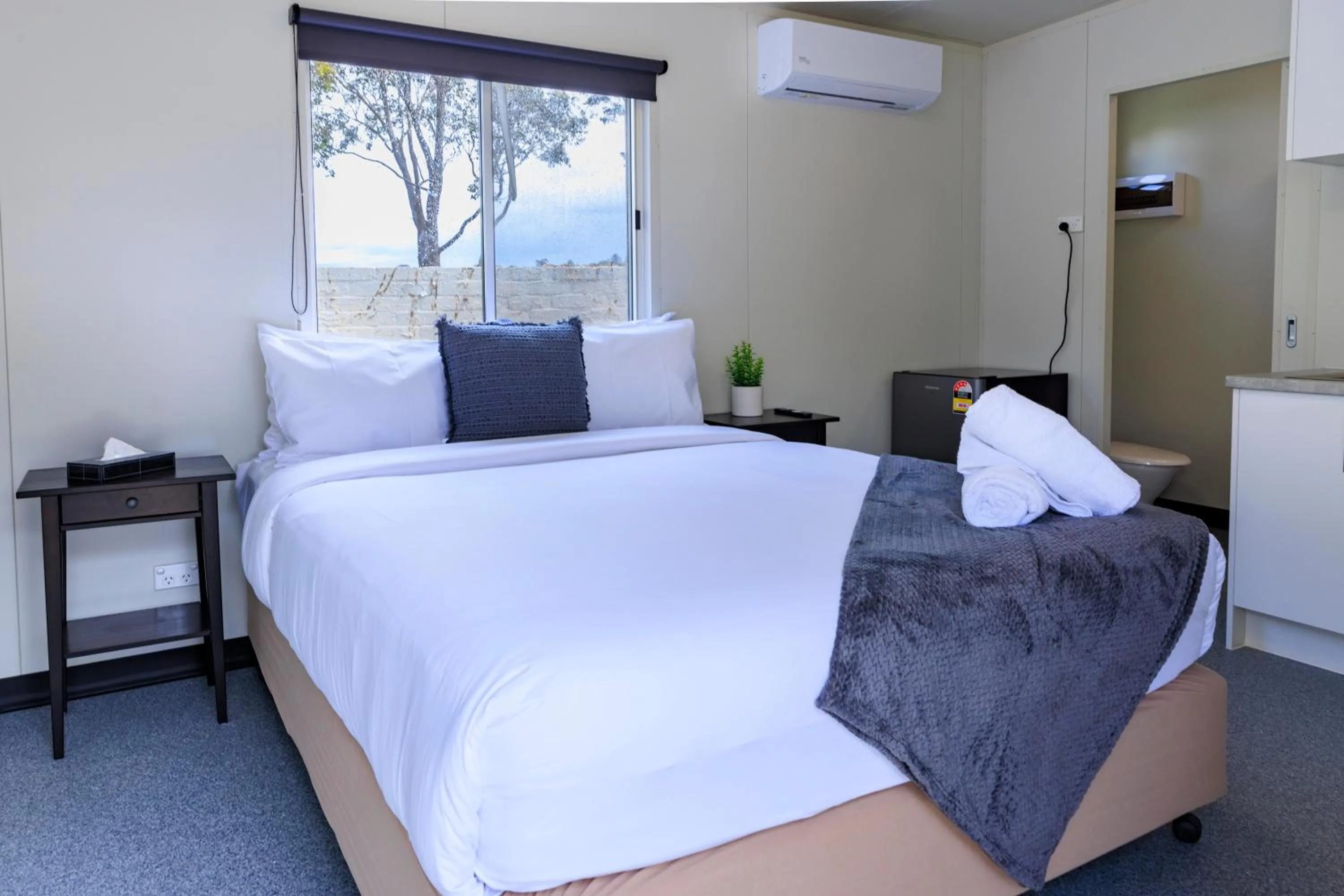 Bed in Ringwood Lake Inn